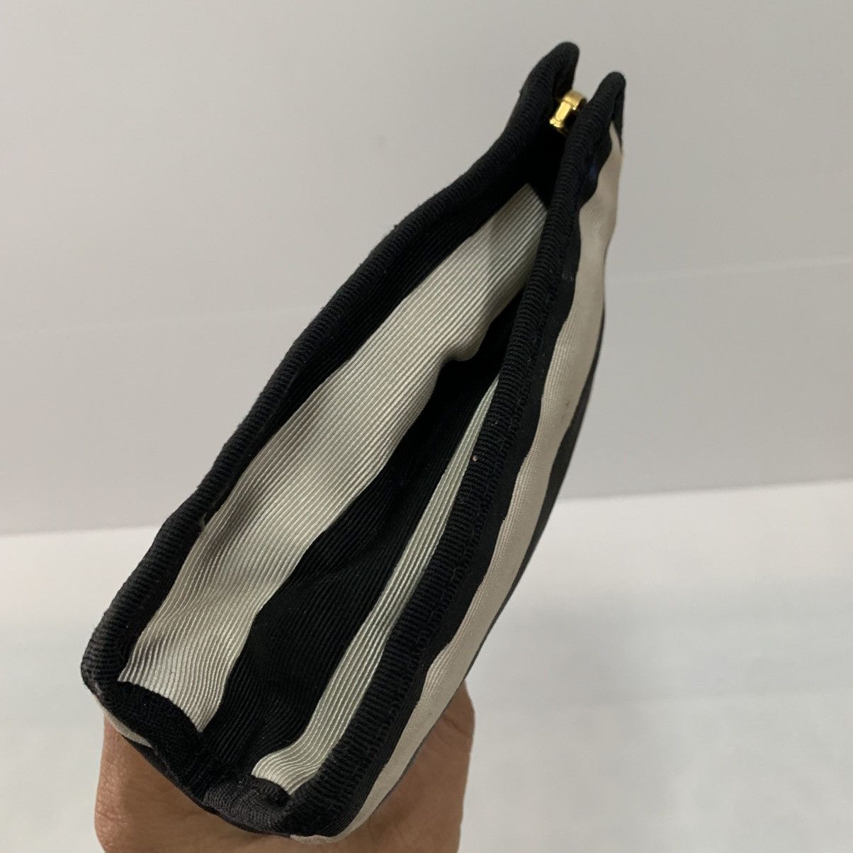 Valentino Valentino Garavani Makeup Clutch Bag Size ONE SIZE - 5 Thumbnail