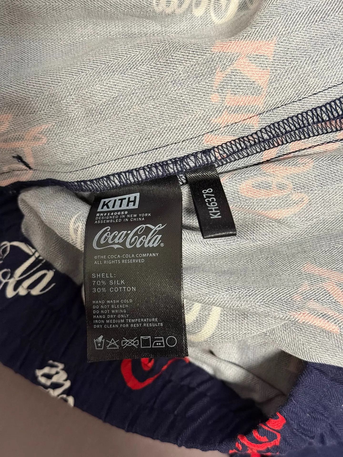 Kith Kith Coca-Cola Printed Shorts XL New With Tags Size US 36 / EU 52 - 4 Thumbnail