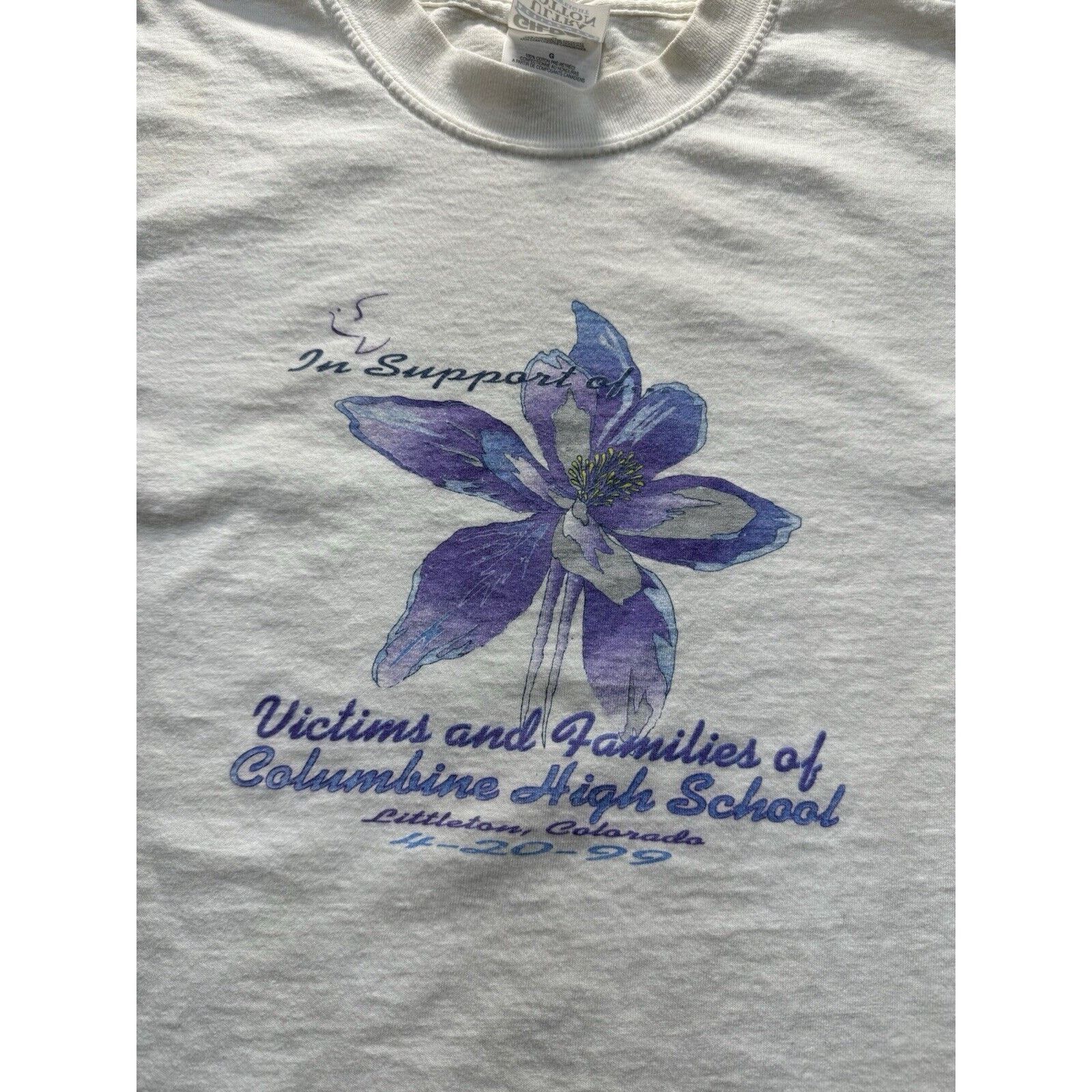Gildan Vintage Columbine High School Memorial T-Shirt Men’s L Size US L / EU 52-54 / 3 - 3 Thumbnail