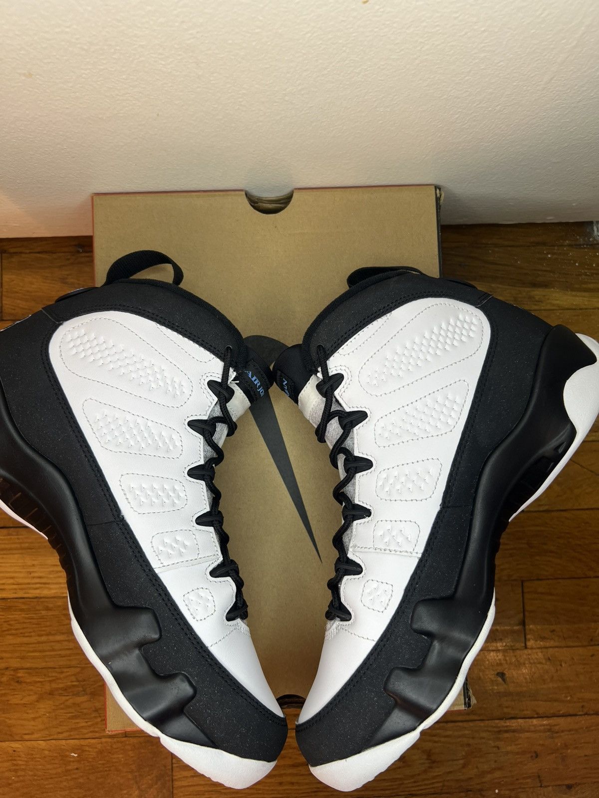 Jordan Brand Air Jordan Retro 9 University Blue Size 8 Size US 8 / EU 41 - 6 Thumbnail