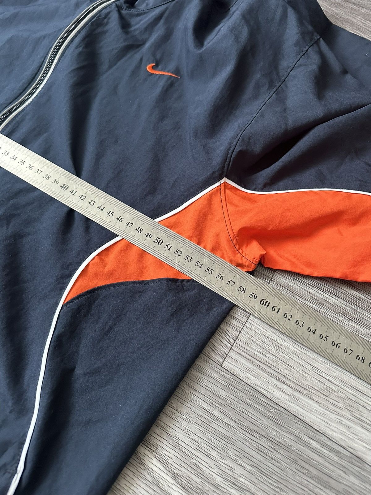 Nike Nike Tn Court vintage Windrunner jacket y2k nylon track jack Size US L / EU 52-54 / 3 - 10 Thumbnail