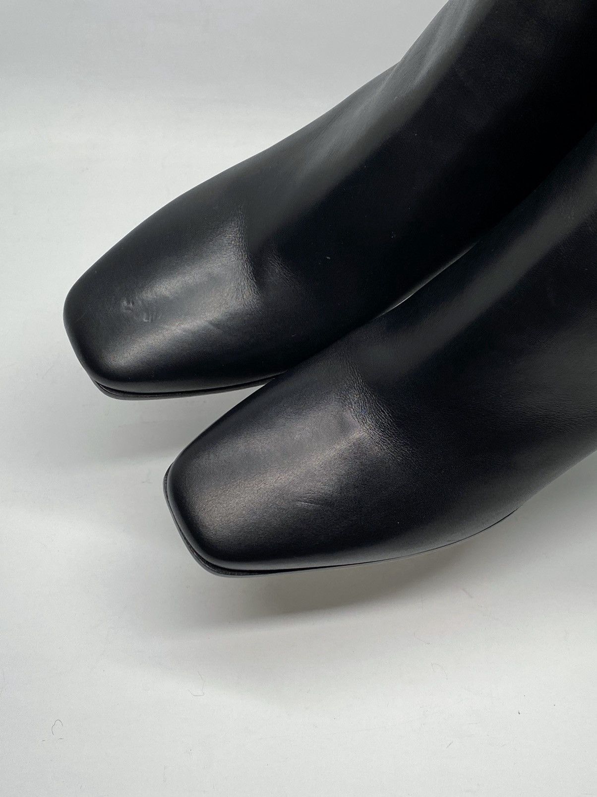 Jimmy Choo Jimmy Choo Loren 85MM Leather Ankle Boots size 40 Size US 10 / IT 40 - 6 Thumbnail