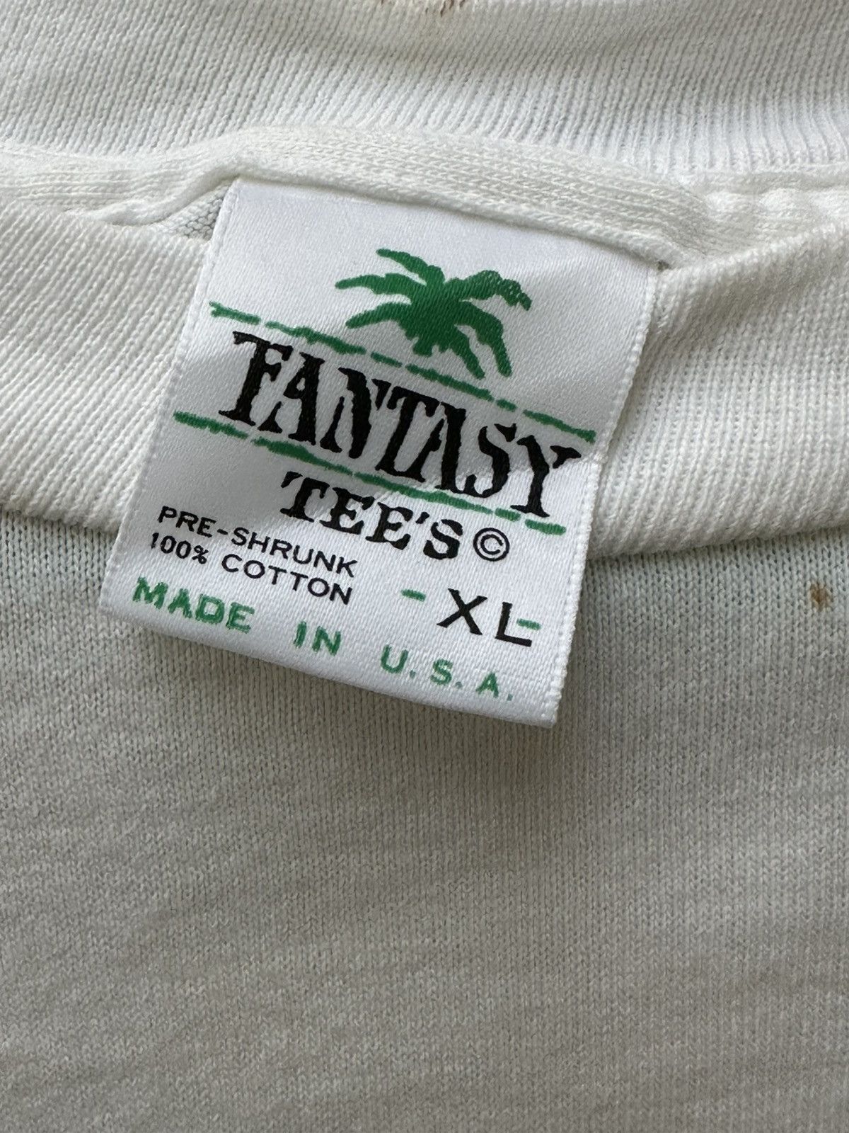 Band Tees × Japanese Brand × Vintage Vintage Harlequin Graphic T Shirt White USA Fishes Sharks Size US XL / EU 56 / 4 - 5 Thumbnail