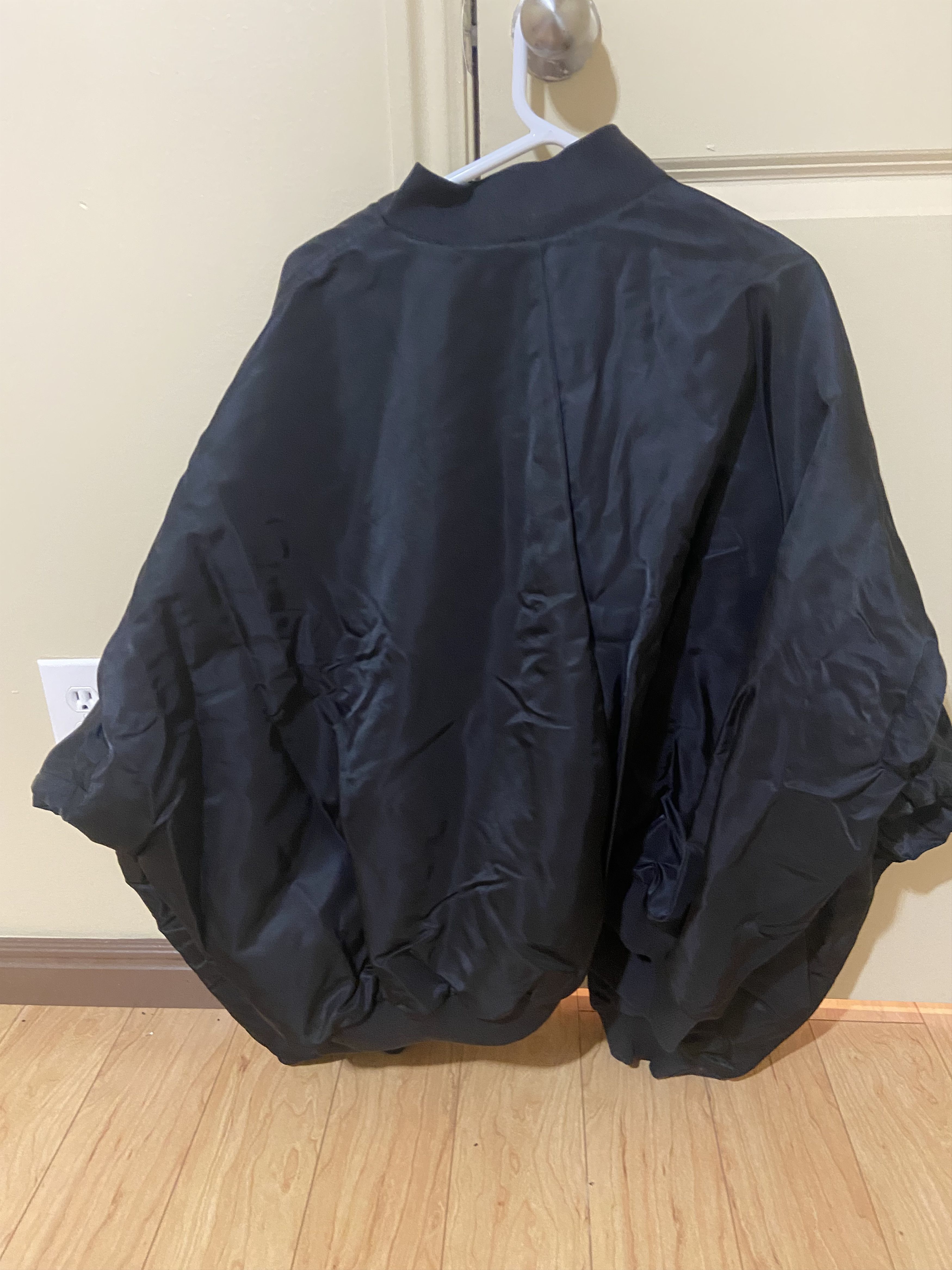 Adidas × Willy Chavarria Adidas x Willy Chavarria Men's Satin Twill Bomber Jacket Size US L / EU 52-54 / 3 - 2 Thumbnail