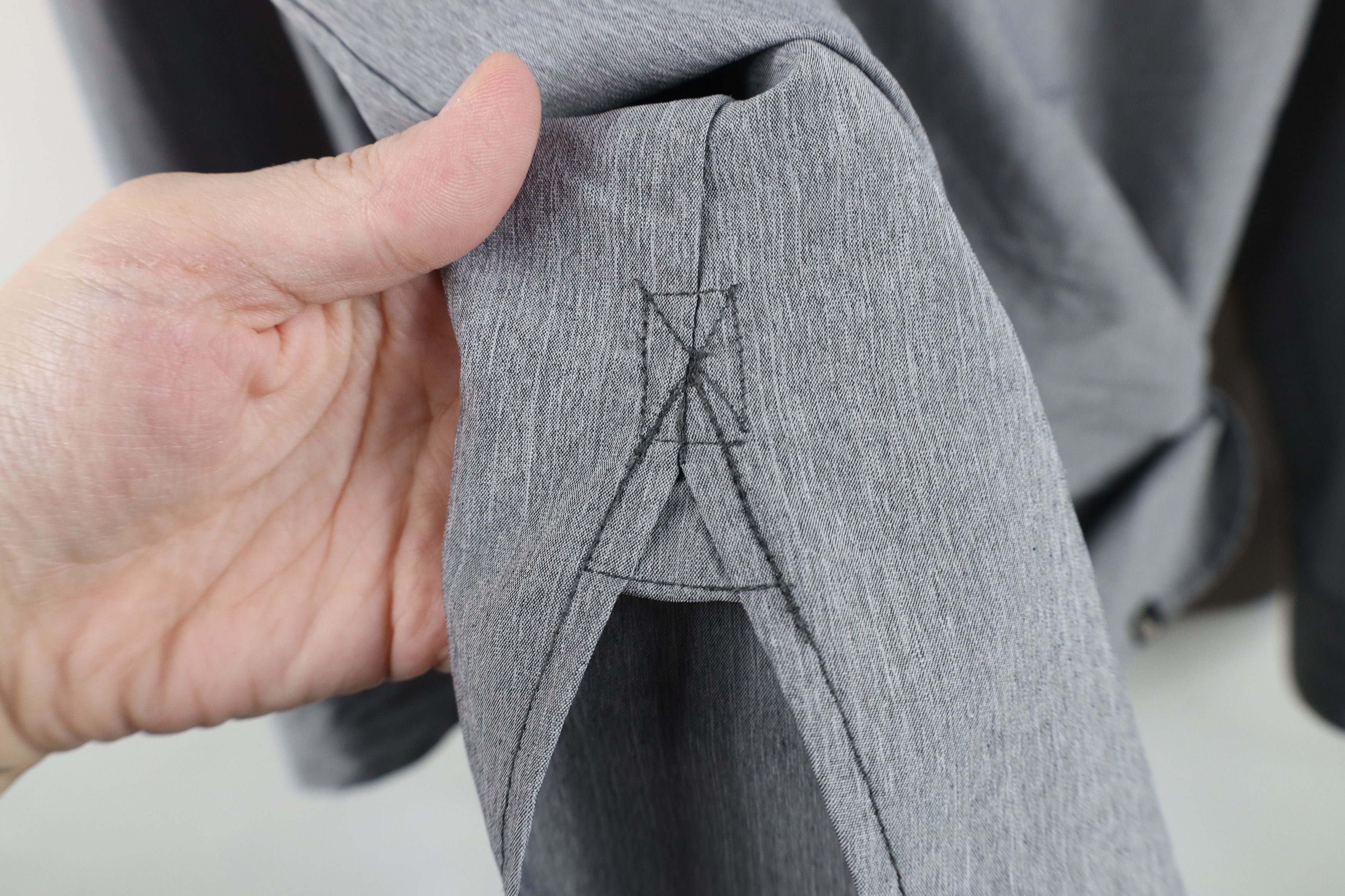 The North Face The North Face Spell Out Chambray Collared Button Shirt Gray Size M / US 6-8 / IT 42-44 - 11 Thumbnail