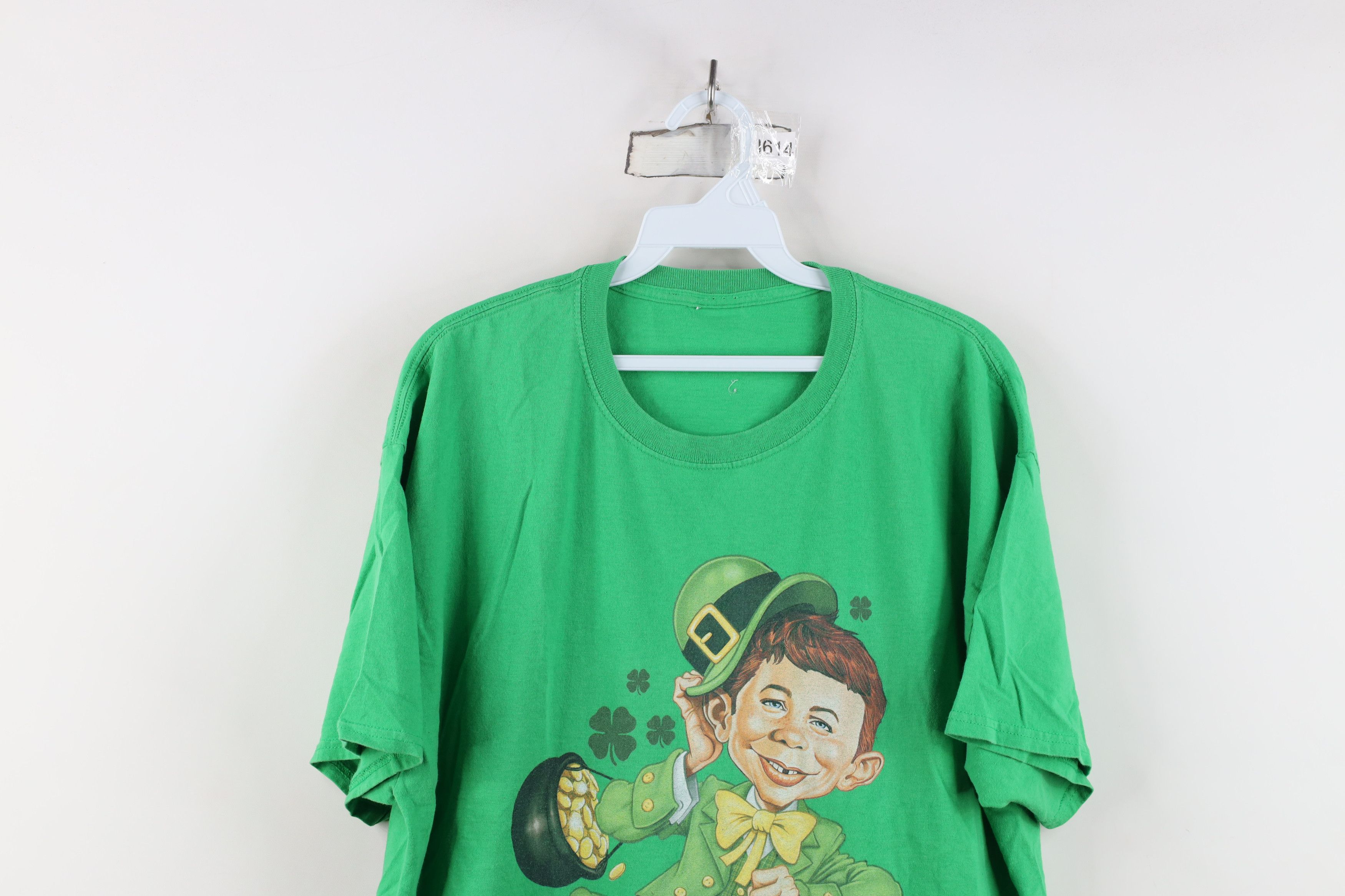 Vintage Vintage Alfred E Neuman Leprechaun St Patricks Day T-Shirt Size US XL / EU 56 / 4 - 2 Thumbnail