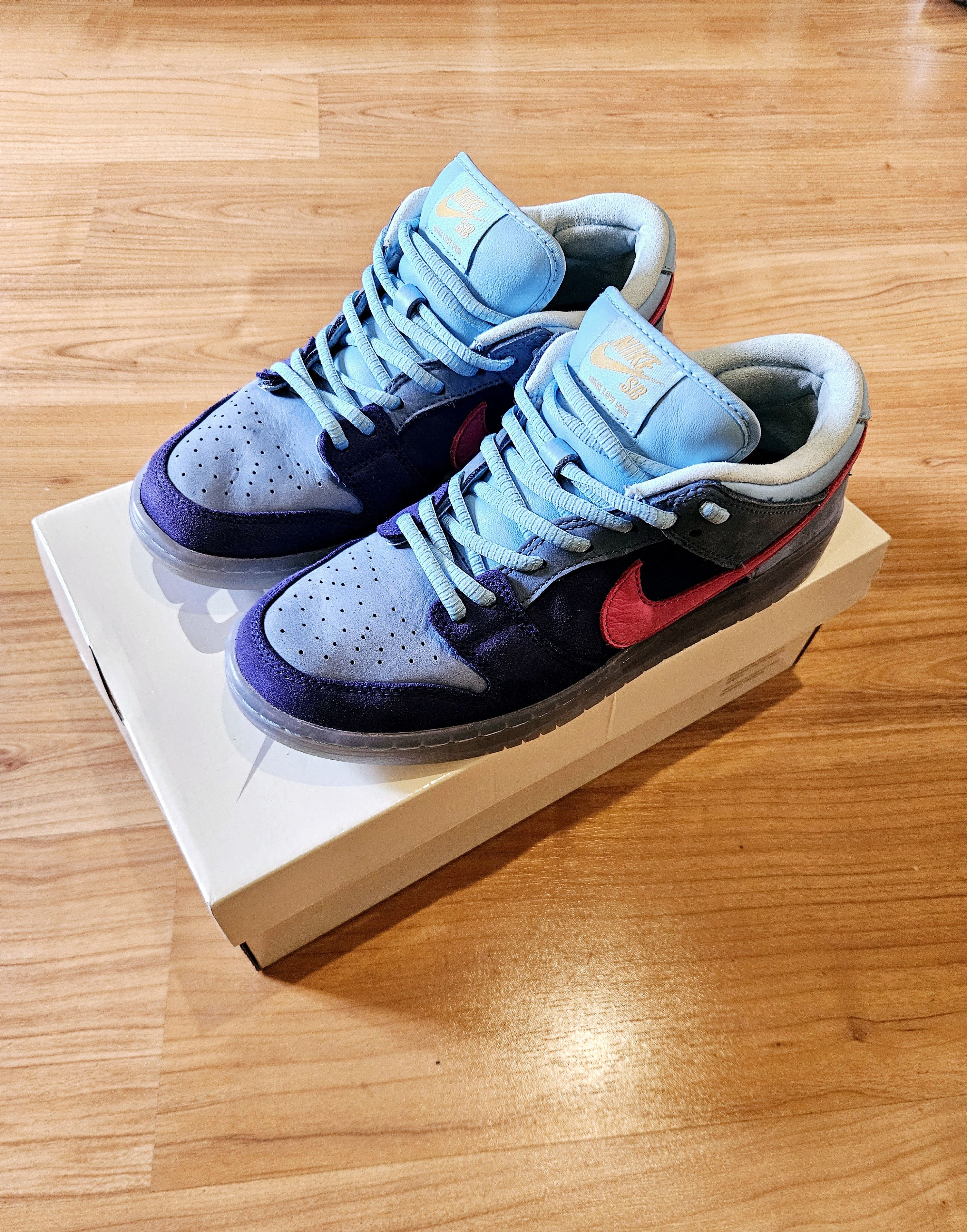 Nike SB Dunk Low Run The Jewels
