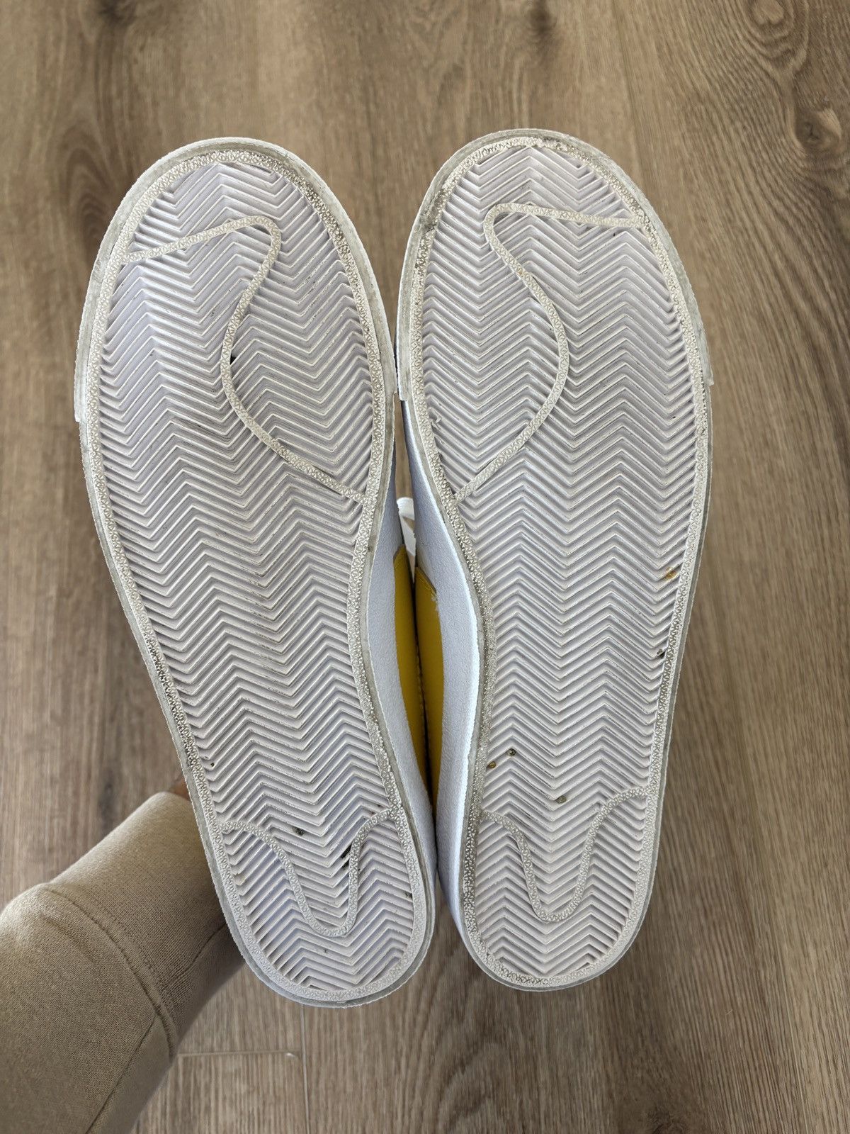 Nike Nike Blazer Jumbo White Yellow Size US 9 / EU 42 - 8 Thumbnail