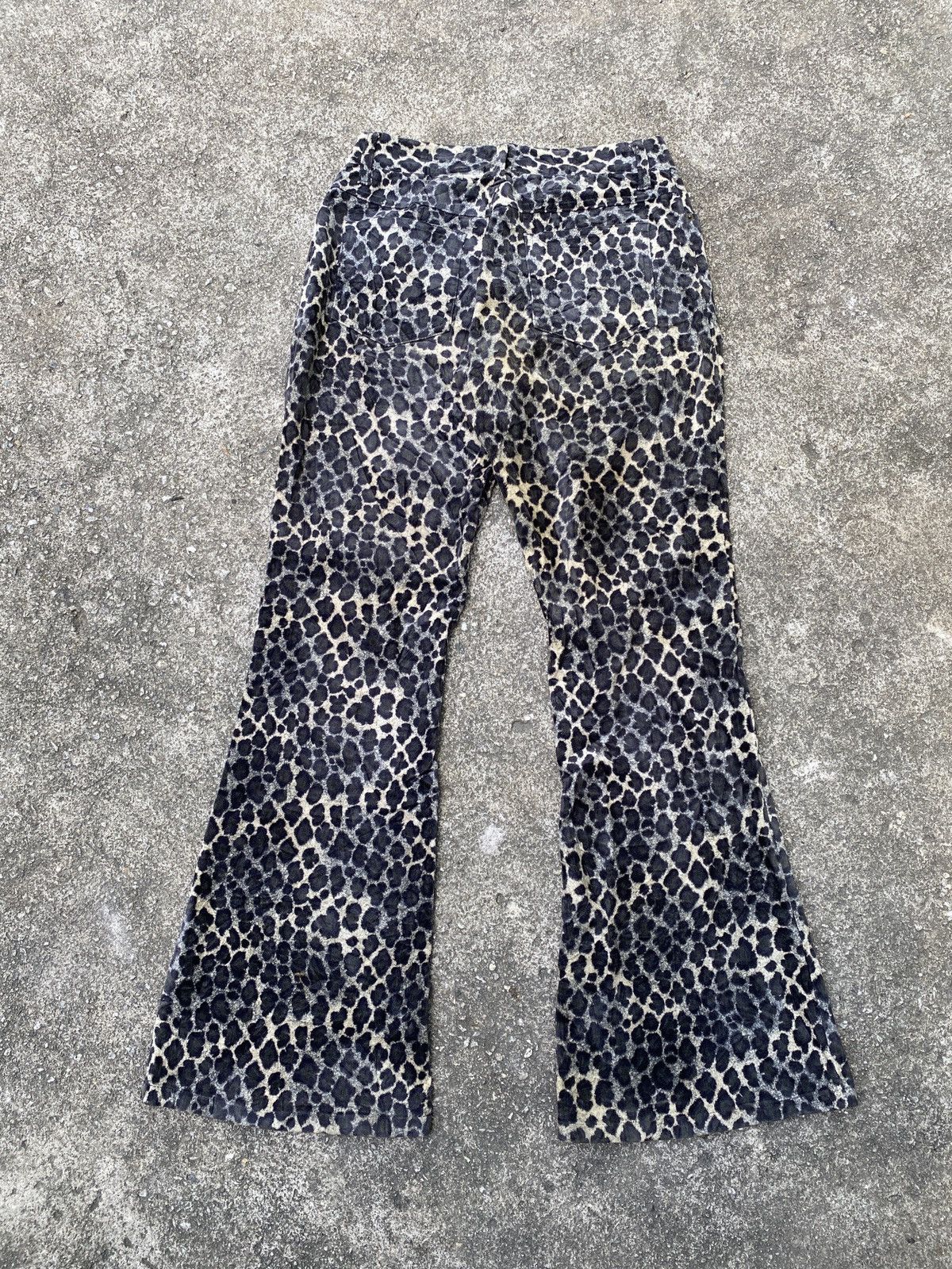 Japanese Brand Back&Forth Leopard Design Sunfaded Corduroy Flare Pant Size 27" / US 4 / IT 40 - 4 Thumbnail