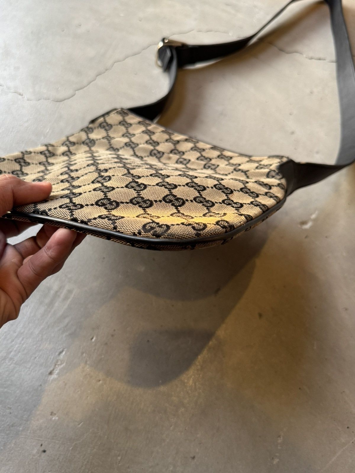 Gucci GUCCI GG Canvas Shoulder Bag Beige Size ONE SIZE - 4 Thumbnail