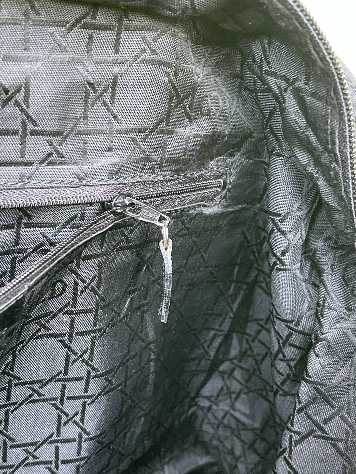 Christian Dior Monsieur × Dior OFFER❌❌CHRISTIAN DIOR Maris Pearl Nylon Tote Bag Size ONE SIZE - 19 Thumbnail