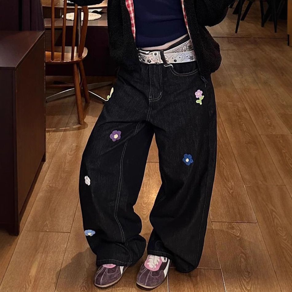 Japanese Brand Retro loose casual embroidered jeans Size US 32 / EU 48 - 2 Thumbnail