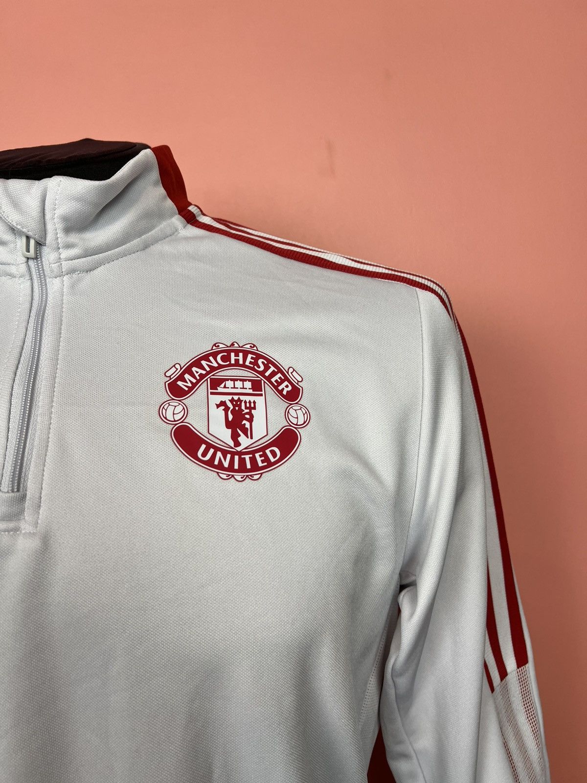 Other Adidas Manchester united long sleeve jersey football Size US M / EU 48-50 / 2 - 2 Thumbnail