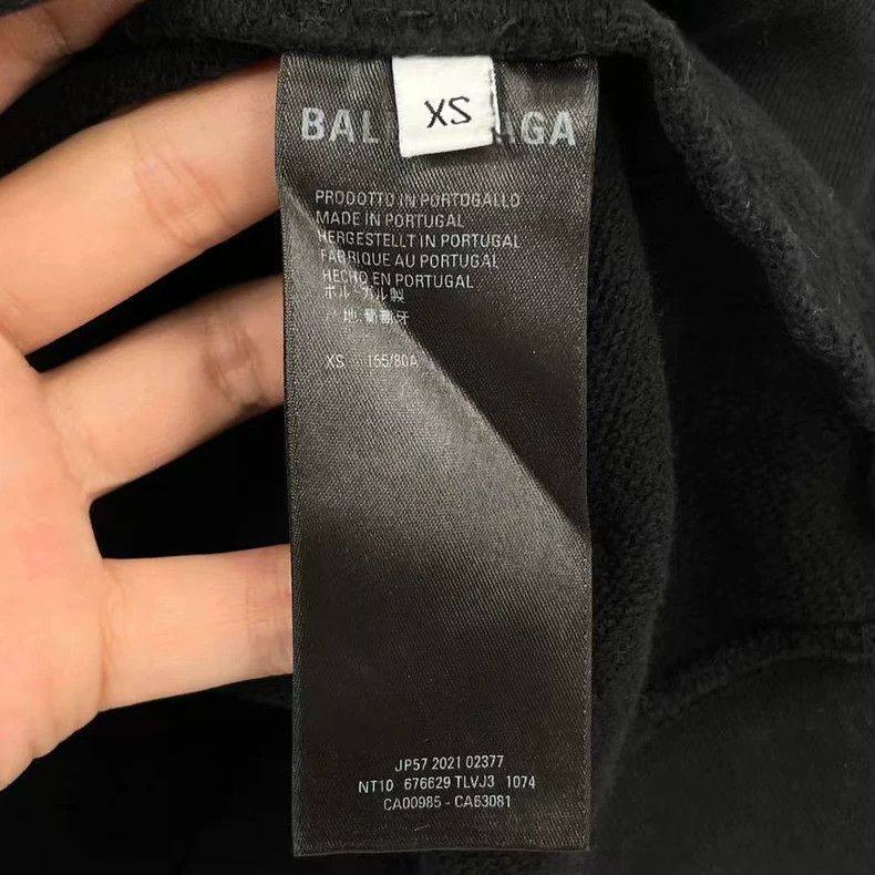 Balenciaga Balenciaga Destroyed Slogan Old Scissors Sweater Size US XS / EU 42 / 0 - 4 Thumbnail