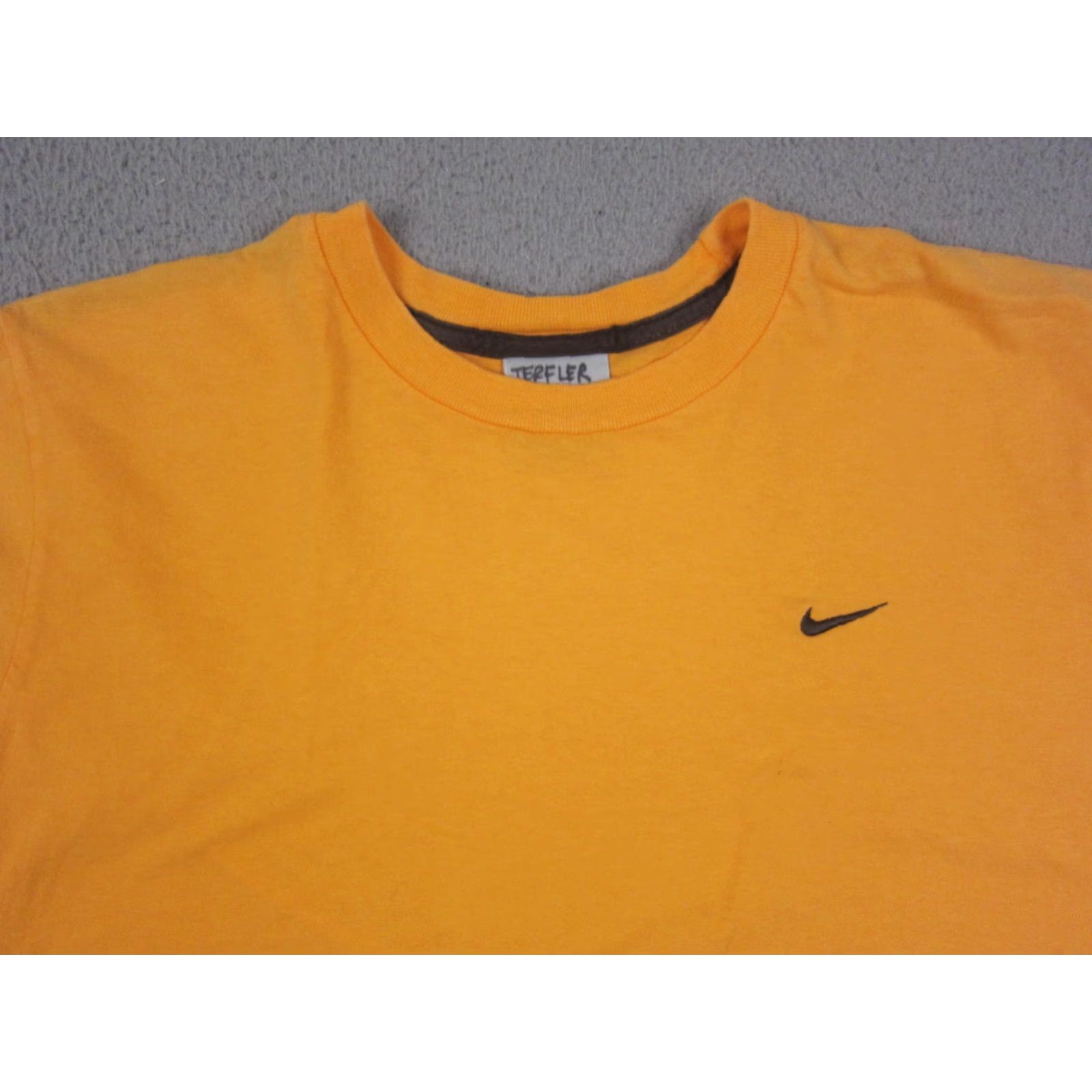Nike Vintage Nike Shirt Mens L Yellow Swoosh Crewneck Short Sleeve 90s Nike Shirt Mens L Yellow Swoosh Crewneck Short Sleeve Shirt Size US L / EU 52-54 / 3 - 2 Thumbnail