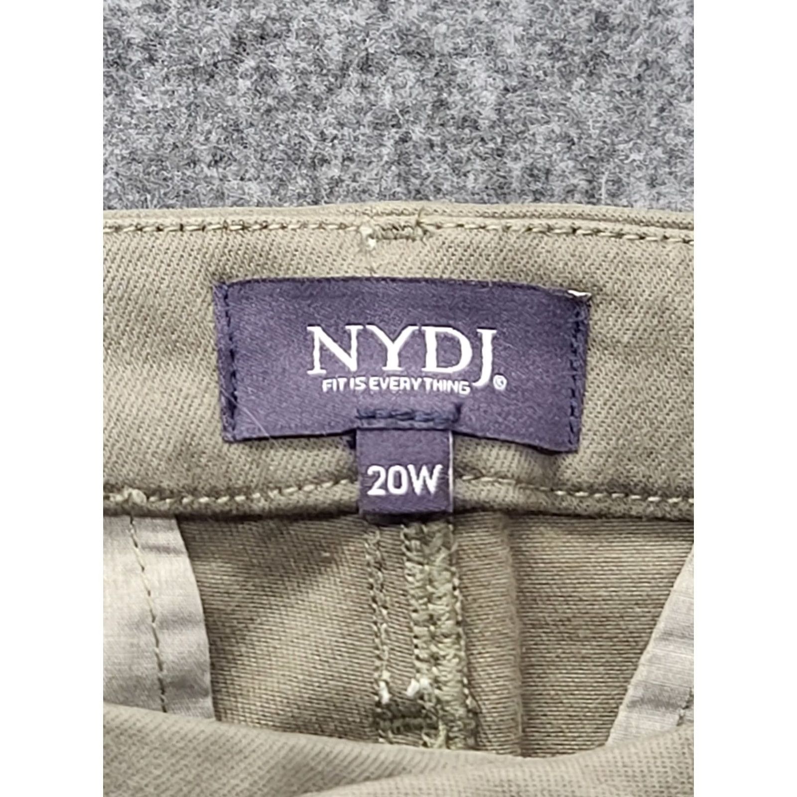 NYDJ VINTAGE NYDJ Pants Womens 20W 40x28 Relaxed Fit Ankle Cut Trouser Lift Tuck Belted Size 42" / US 20 - 3 Thumbnail