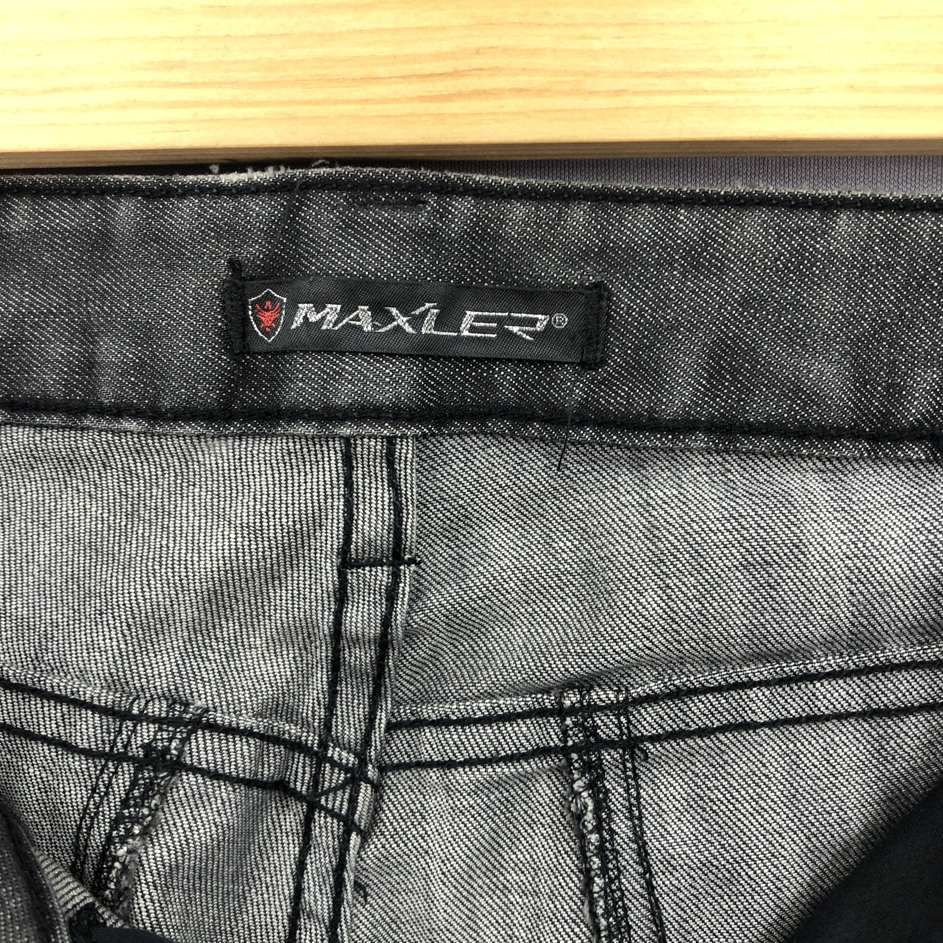 Japanese Brand Vintage Maxler Double Knee Jeans Japanese Faded Ripped Denim Size 28" / US 6 / IT 42 - 8 Thumbnail