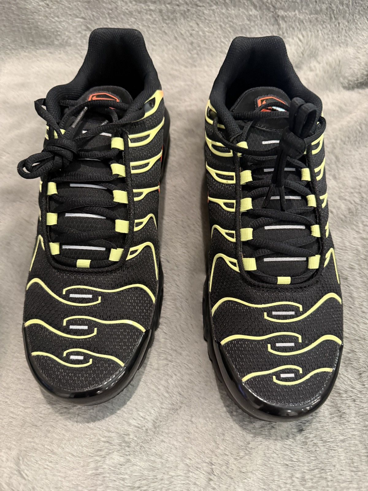 Nike Nike Air Max Plus Sunrise PROMO SAMPLE DM0032-028 DS OG ALL Size US 11 / EU 44 - 4 Thumbnail