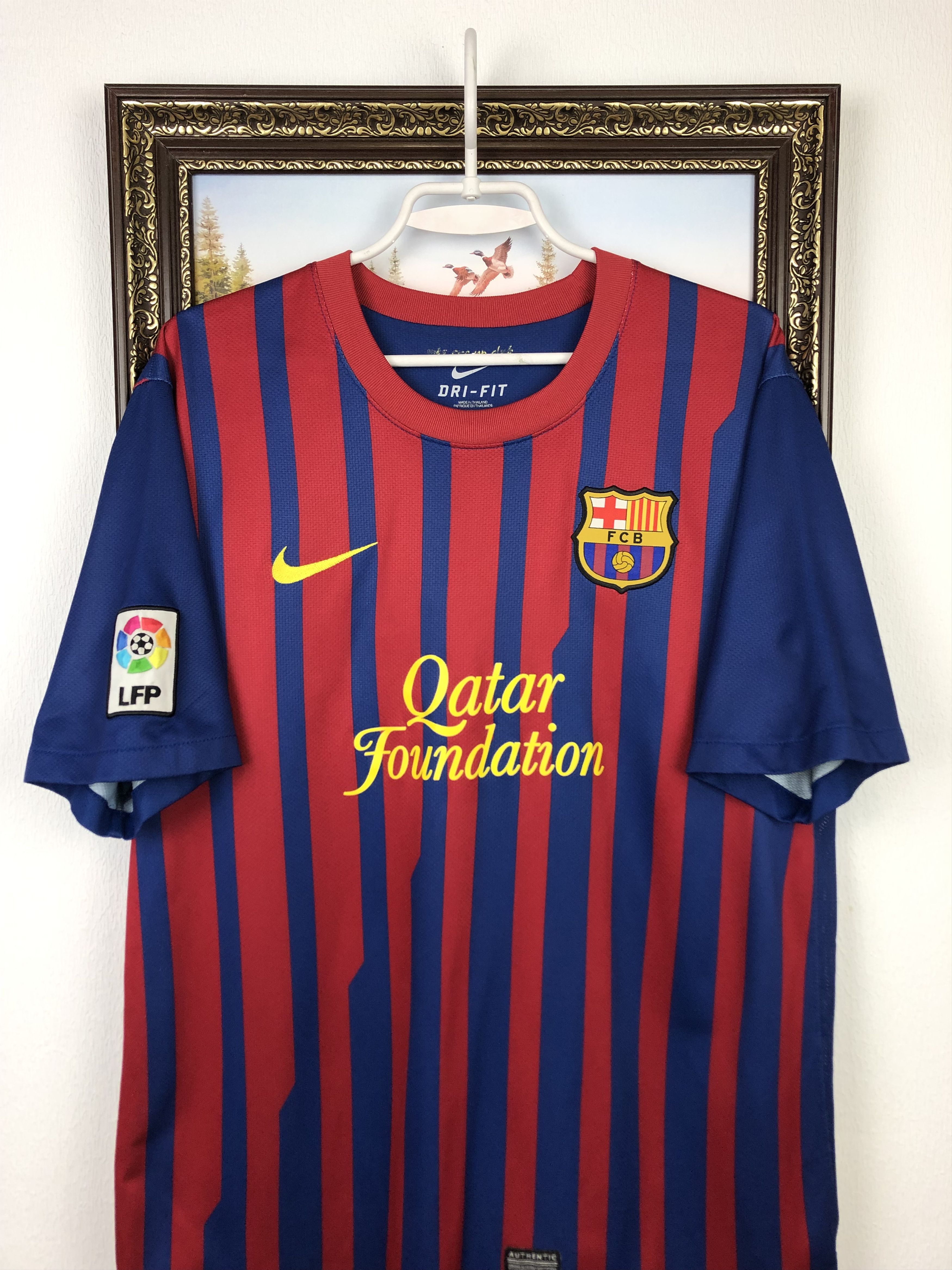 Nike Barcelona football shirt 2011 Soccer Messi Jersey Camiseta Size US XL / EU 56 / 4 - 5 Thumbnail