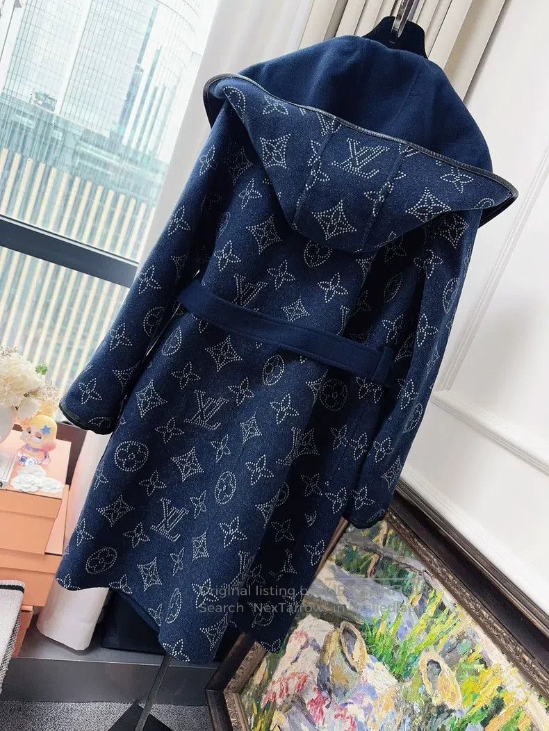 Louis Vuitton Louis Vuitton Blue presbyopic full logo presbyopic double- Size S / US 4 / IT 40 - 4 Thumbnail