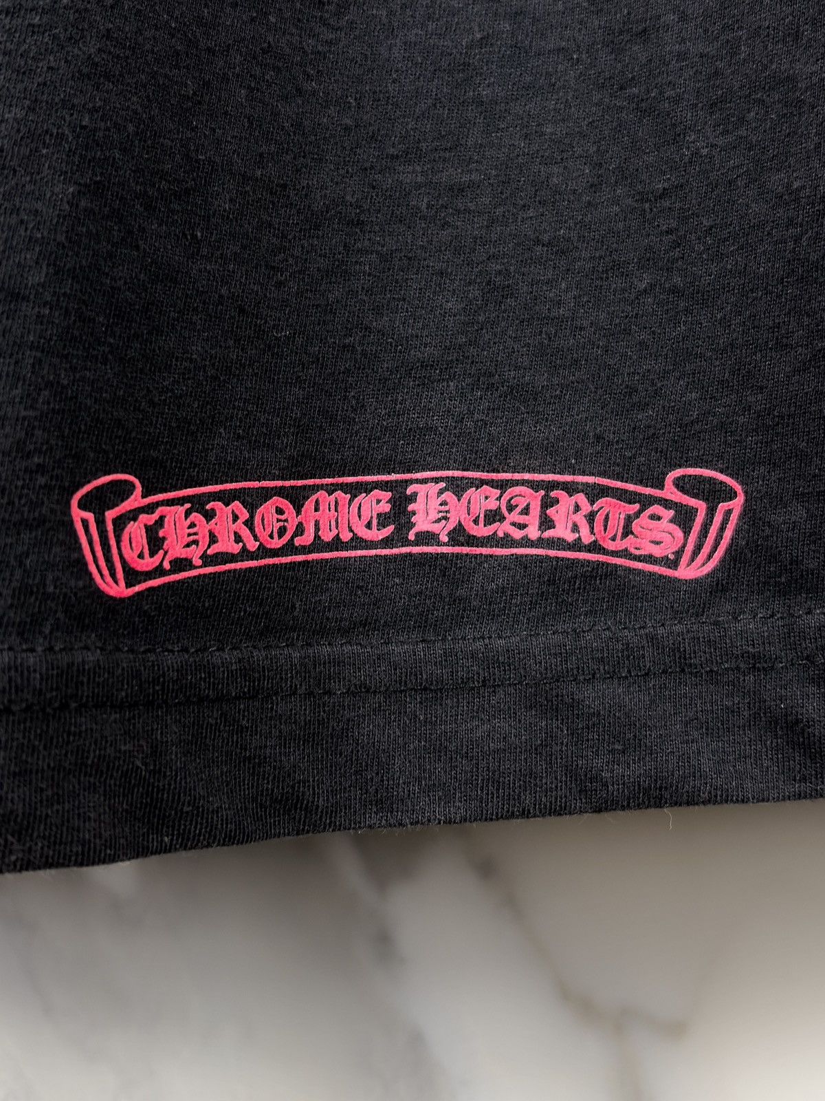 Chrome Hearts Chrome Hearts Made In Hollywood Pink Logo Pocket Tshirt Size US M / EU 48-50 / 2 - 7 Thumbnail