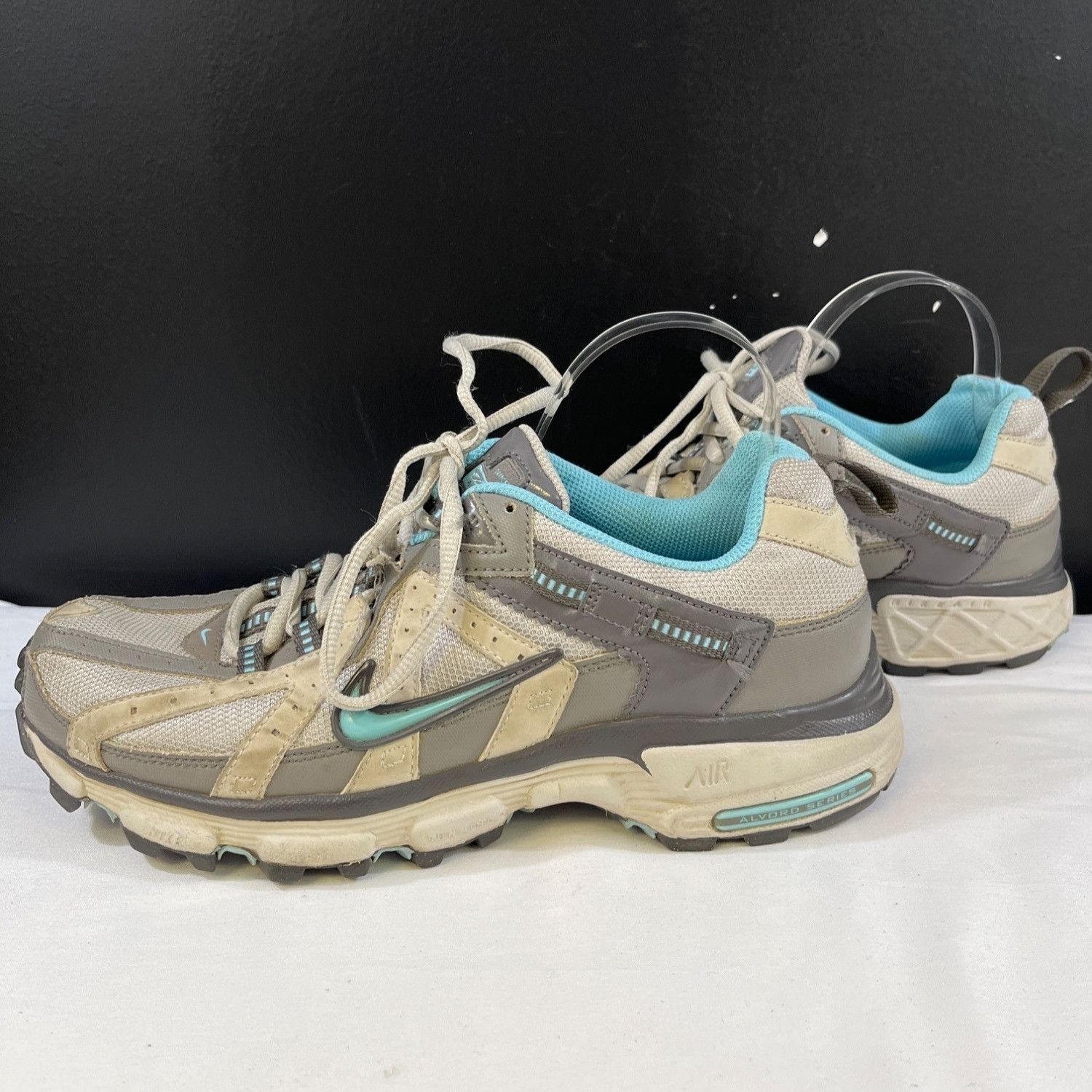 Nike Nike Air Alvord Series Womens Grey Trail Running Snekaers Si Size US 10 / IT 40 - 5 Thumbnail