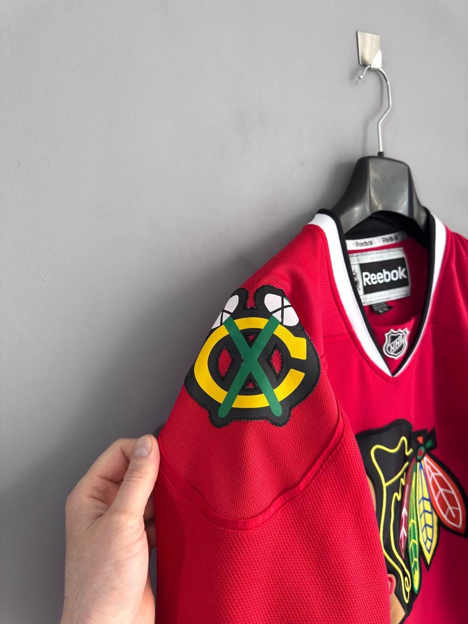 Reebok Reebok Chicago Blackhawks NHL Red Hockey Jersey, Size M Size US M / EU 48-50 / 2 - 10 Thumbnail