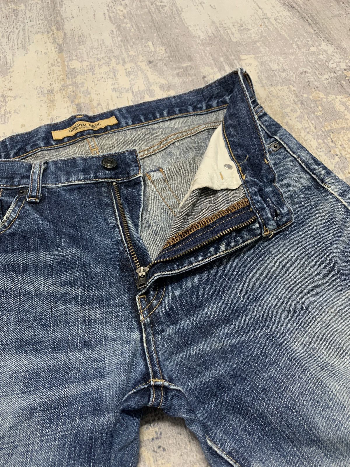 Japanese Brand Vtg Uniqlo S001 Kaihara Japanese Distressed Denim Jeans W32 Size US 32 / EU 48 - 7 Thumbnail