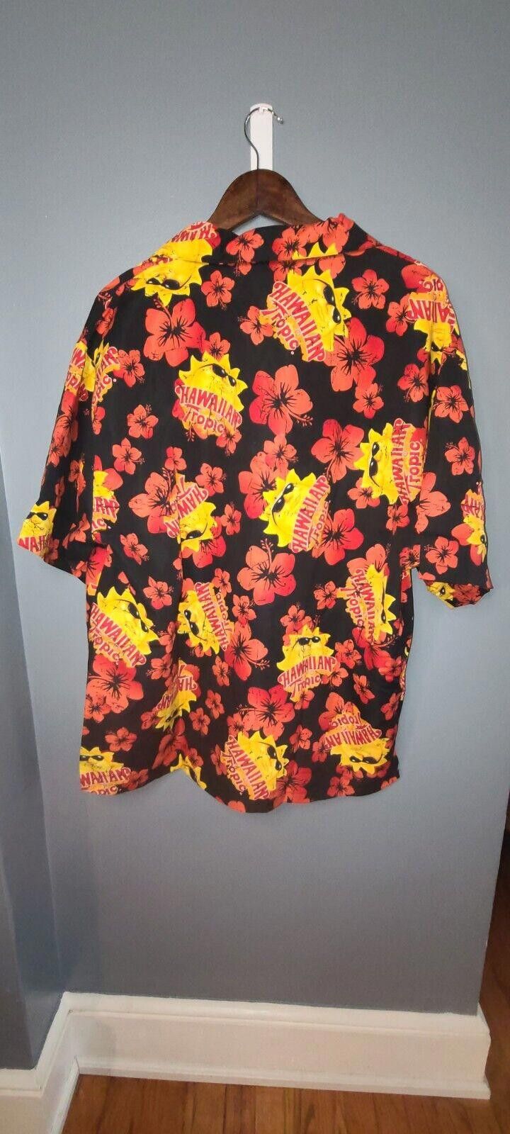 Designer Hawaiian Tropic Shirt Men's Size XL Floral Tropical Camp Size US XL / EU 56 / 4 - 5 Thumbnail