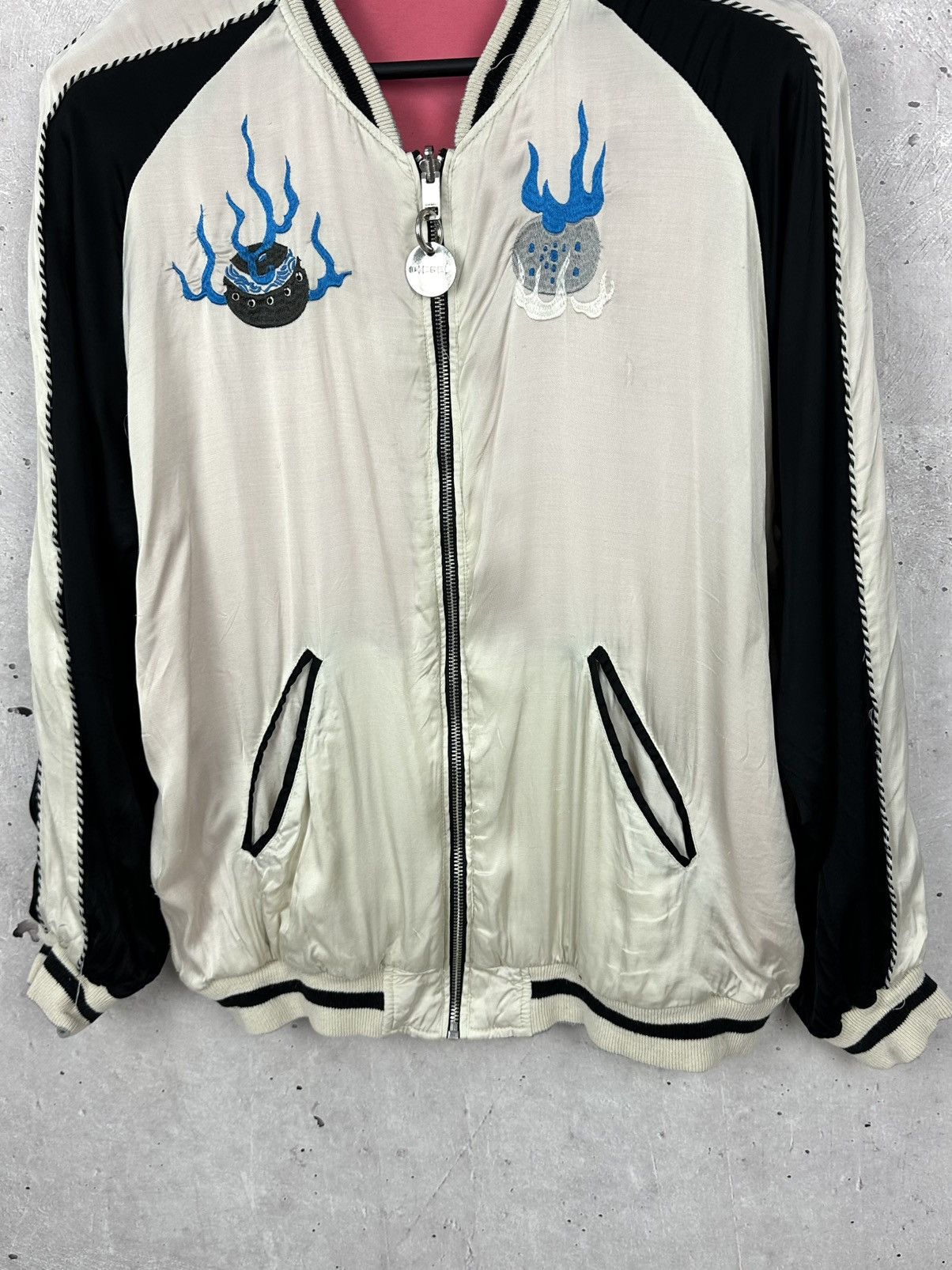 Diesel × Japanese Brand × Vintage Diesel Japanese Style Viscose Reversible Zip Women’s Bomber Size S / US 4 / IT 40 - 5 Thumbnail