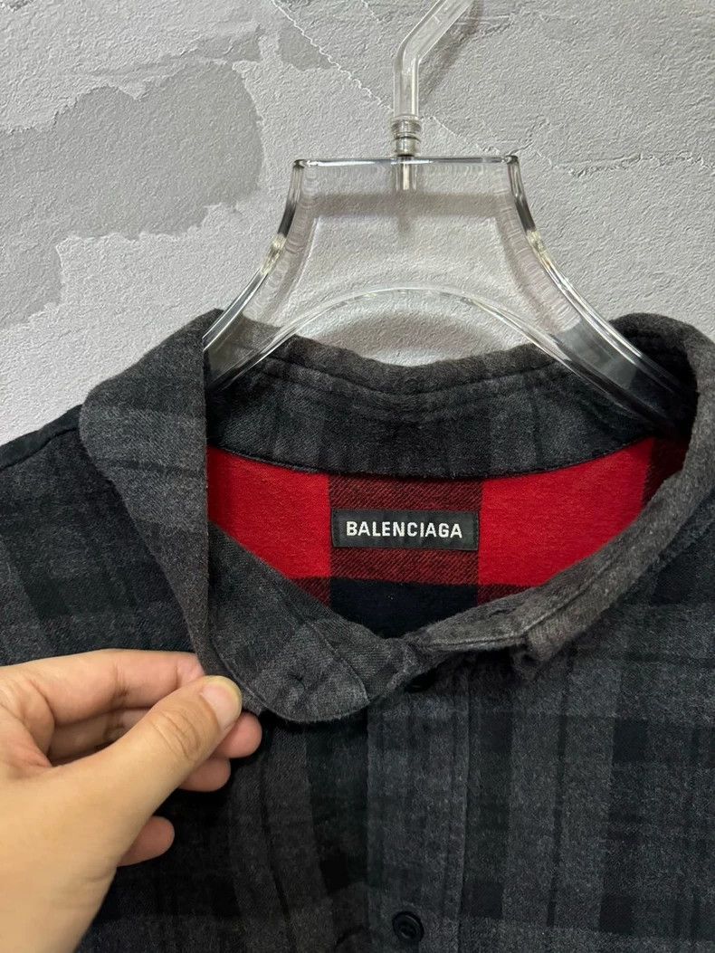 Balenciaga Balenciaga size 39 Two-tone plaid flannel wool-paneled lon Size US XXS / EU 40 - 7 Thumbnail