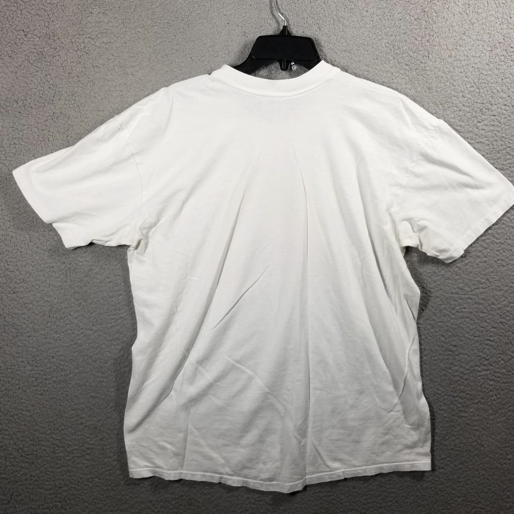 Vintage VINTAGE Quigmans 90s Men's XL Cotton Graphic Tee White Sportswear/Beach Comic Made in USA Size US XL / EU 56 / 4 - 3 Thumbnail