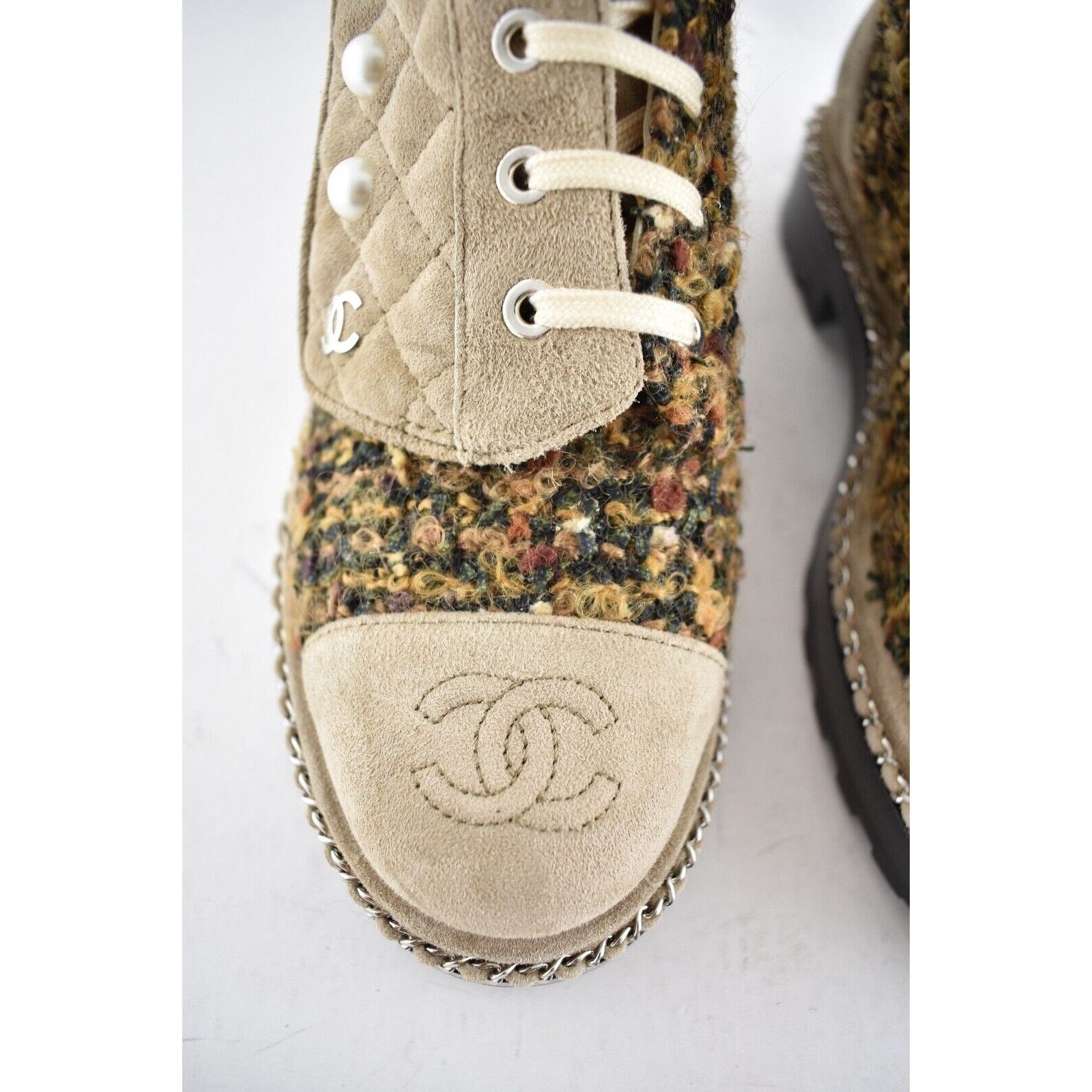 Chanel Chanel 18K Citizen Brown Beige Green Tweed CC Chain Pearl Size US 4.5 / IT 34.5 - 7 Thumbnail