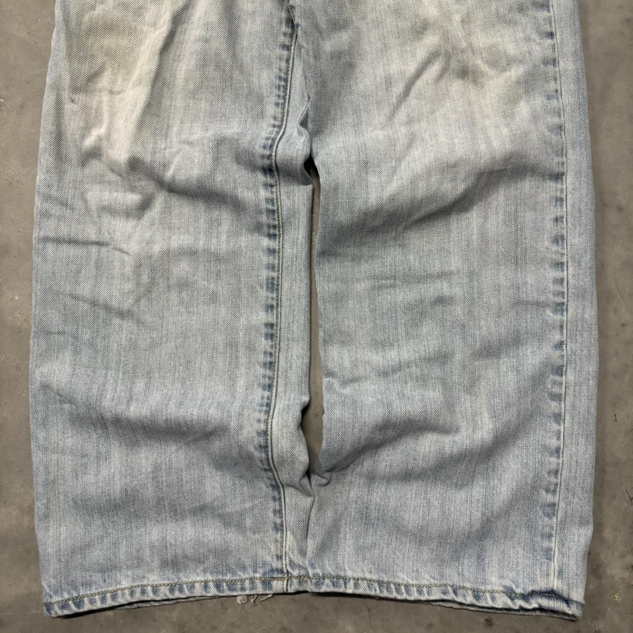 Japanese Brand × Vintage Crazy Vintage Y2K/2000s Grunge Faded Light Wash Essential Denim Jeans! Size US 34 / EU 50 - 6 Thumbnail