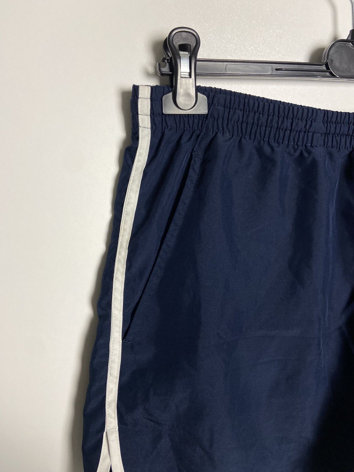 Nike × Vintage Vintage Nike Nylon Shorts L Size Size US 35 - 2 Thumbnail