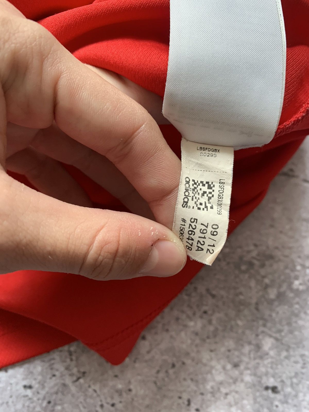 Adidas × NBA 🔥CHICAGO BULLS 2012 DERRICK ROSE #1 ADIDAS NBA JERSEY Size US M / EU 48-50 / 2 - 14 Thumbnail