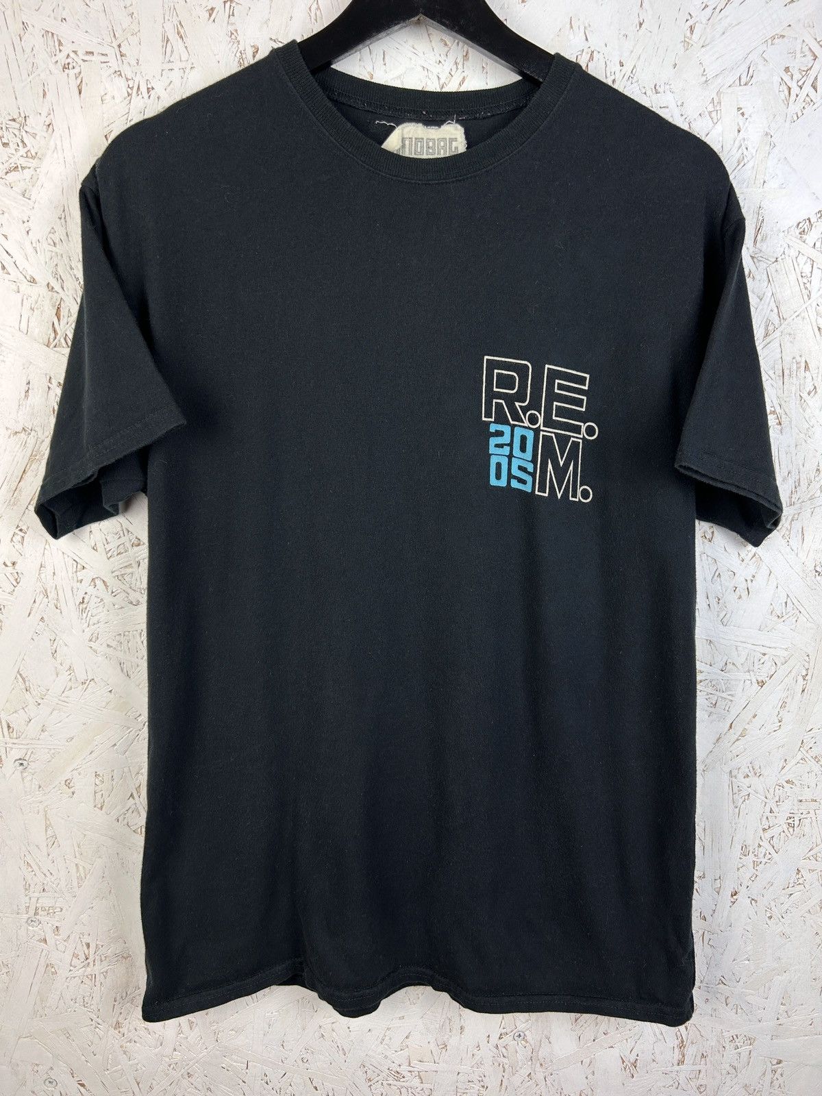 Band Tees 00s Vintage R.E.M 2005 Band Tour Short Sleeve T-Shirt Size US M / EU 48-50 / 2 - 3 Thumbnail