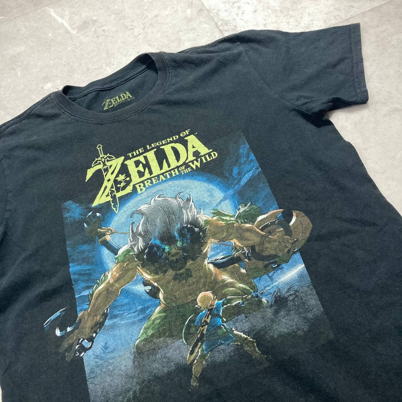 Nintendo The Legend Of Zelda Breath Of The Wild Video Game Tee Size US M / EU 48-50 / 2 - 2 Thumbnail