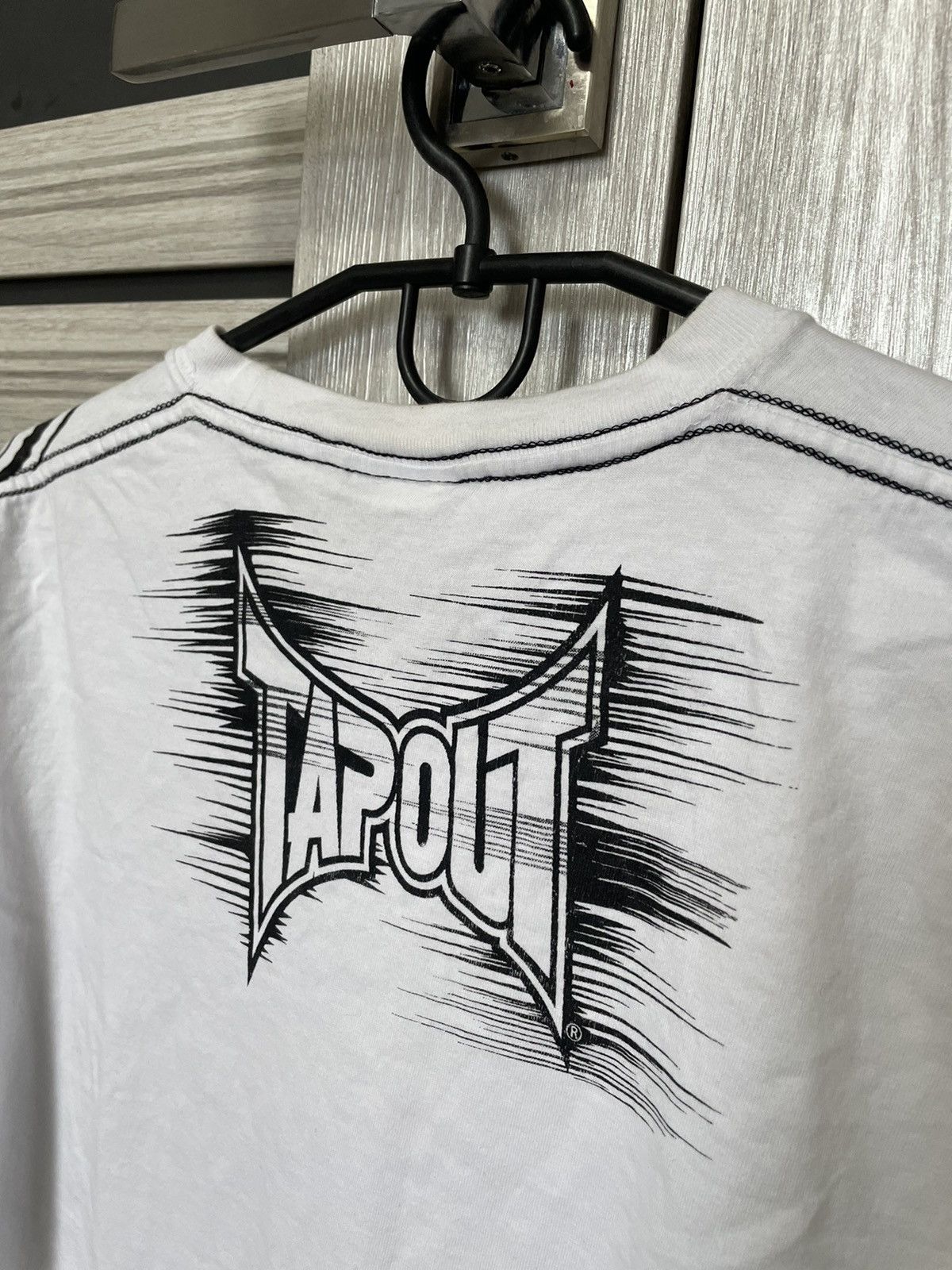 Tapout Crazy VTG Y2K Tapout Tee Graphic T Shirt Size US L / EU 52-54 / 3 - 10 Thumbnail
