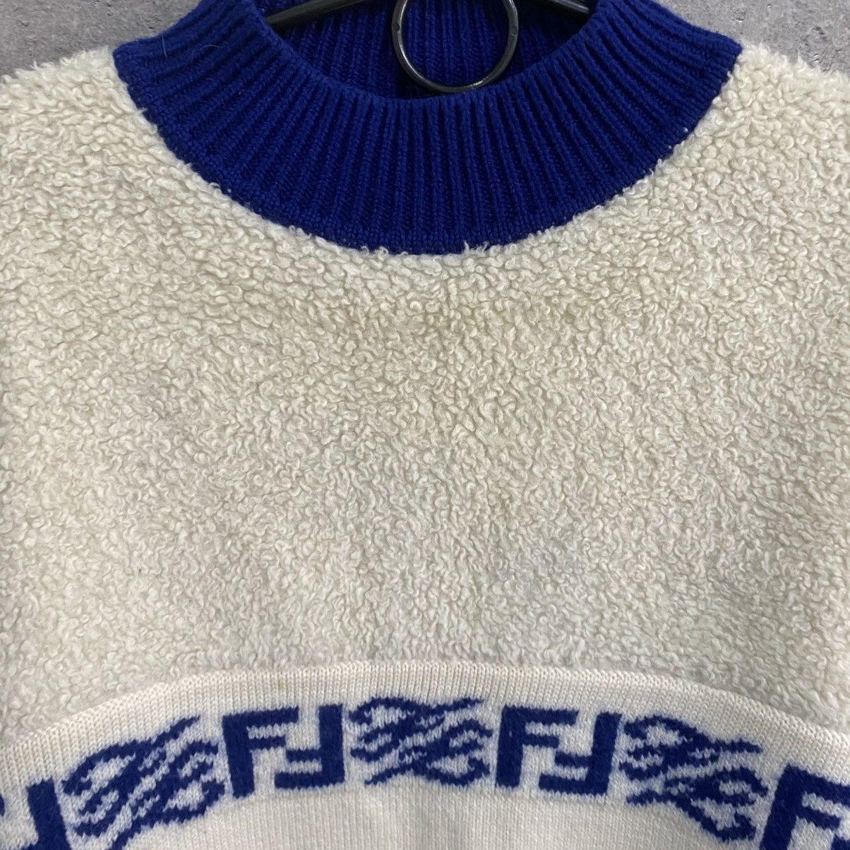 Fendi Fendi Wool Sweatshirt Pullover Crewneck Size US M / EU 48-50 / 2 - 5 Thumbnail