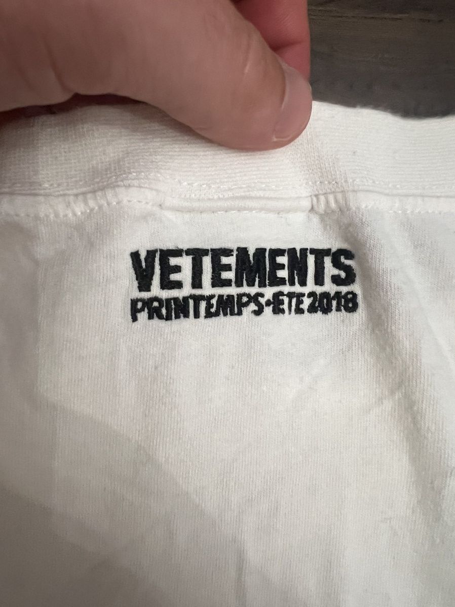 Vetements Vetements Tee Size US XS / EU 42 / 0 - 5 Thumbnail