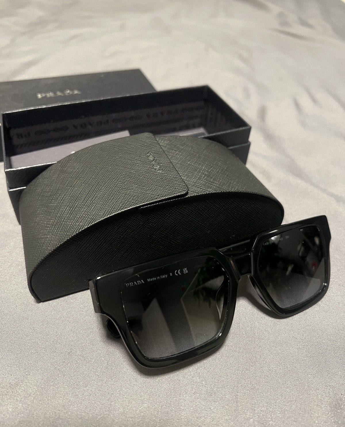 Other Prada PR 03ZSF Sunglasses Size ONE SIZE - 2 Thumbnail