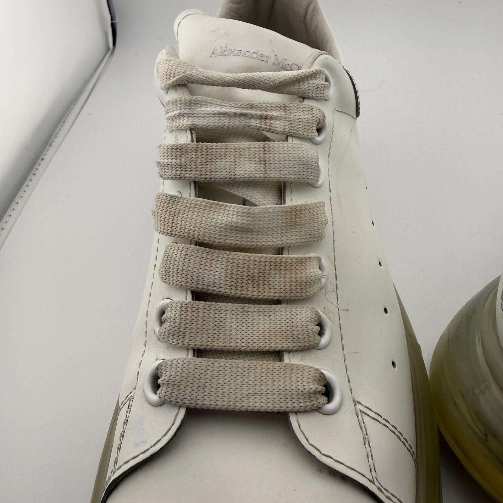 Alexander McQueen Alexander McQueen Clear Sole Sneakers White EU 43 Used Size US 10 / EU 43 - 8 Thumbnail