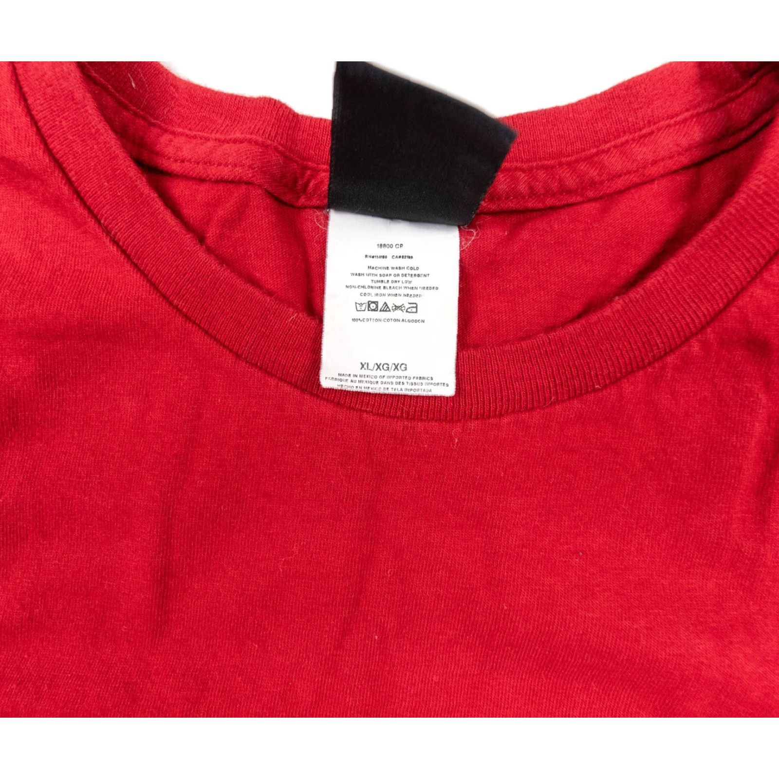 Quiksilver Quiksilver Shirt Adult Red Crewneck Surf Graphic Tee Mens Short Sleeve Casual XL Men’s T-Shirt Size US XL / EU 56 / 4 - 5 Thumbnail
