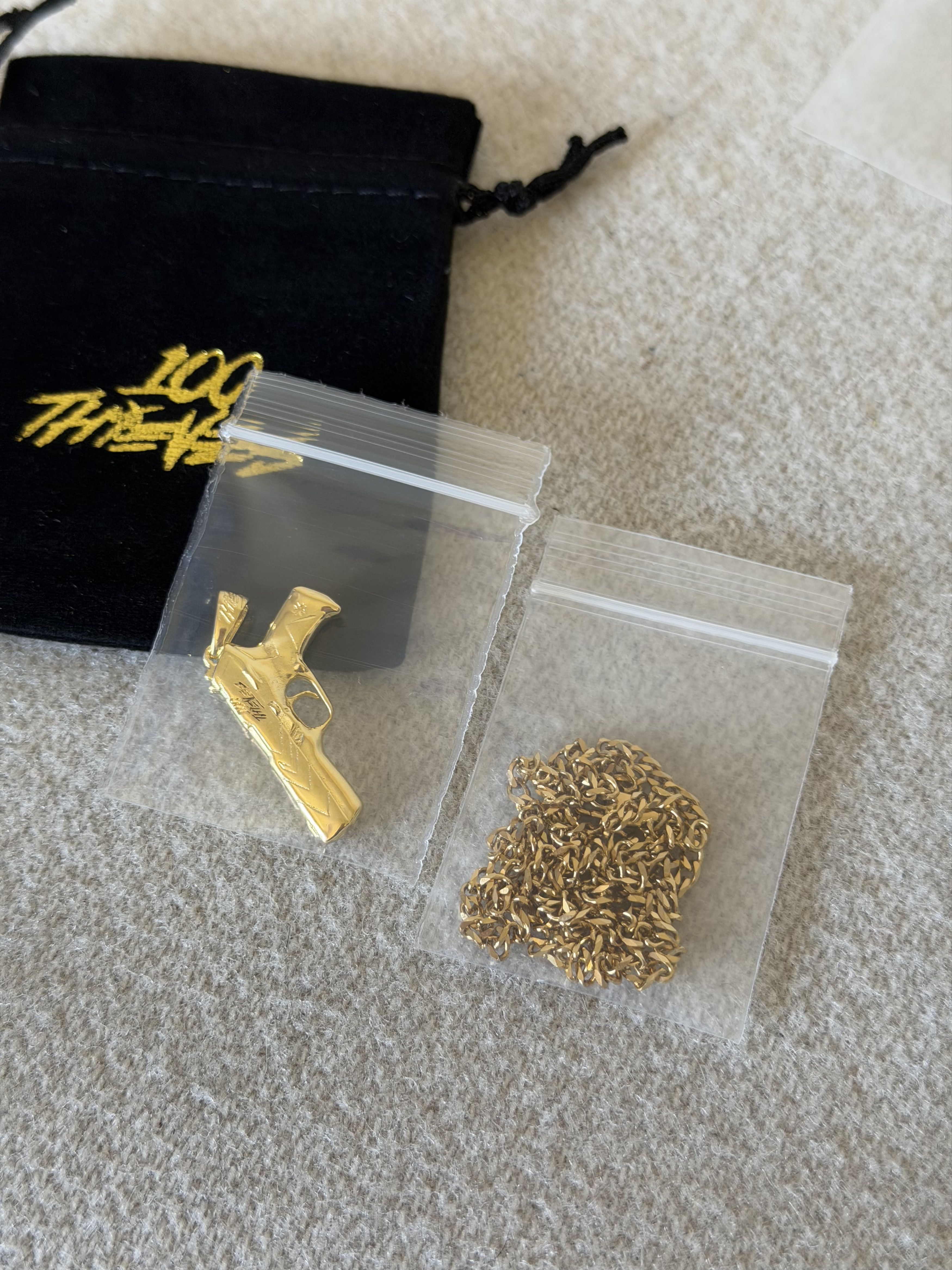 100 Thieves 100 Thieves Valorant Pistol Premium Necklace in Gold Size ONE SIZE - 2 Thumbnail