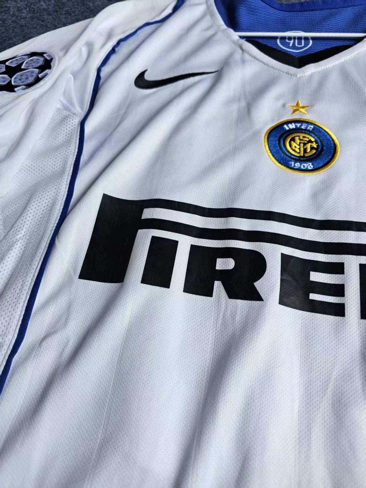 Other 2004 2005 Inter milan #20 Alvaro Recoba Jersey Size US S / EU 44-46 / 1 - 4 Thumbnail