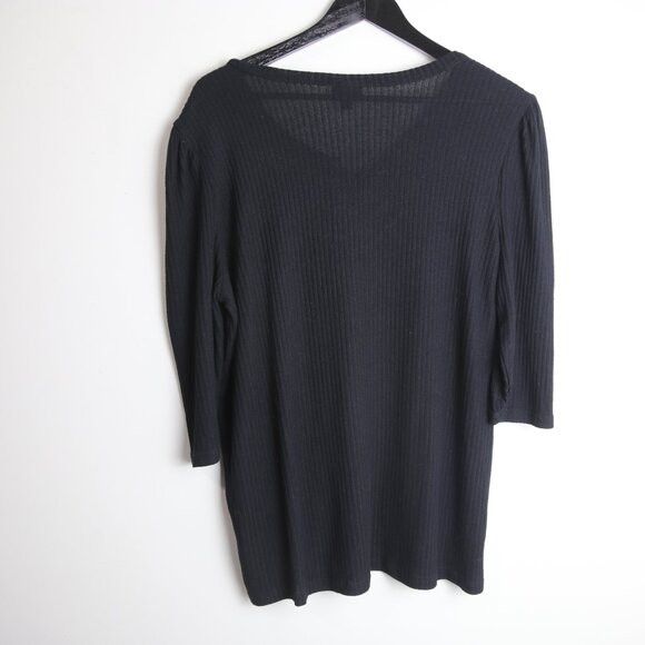 Torrid Torrid Light Weight Rib Hacci Henley Deep Black Top Size 1X Size XL / US 12-14 / IT 48-50 - 6 Thumbnail