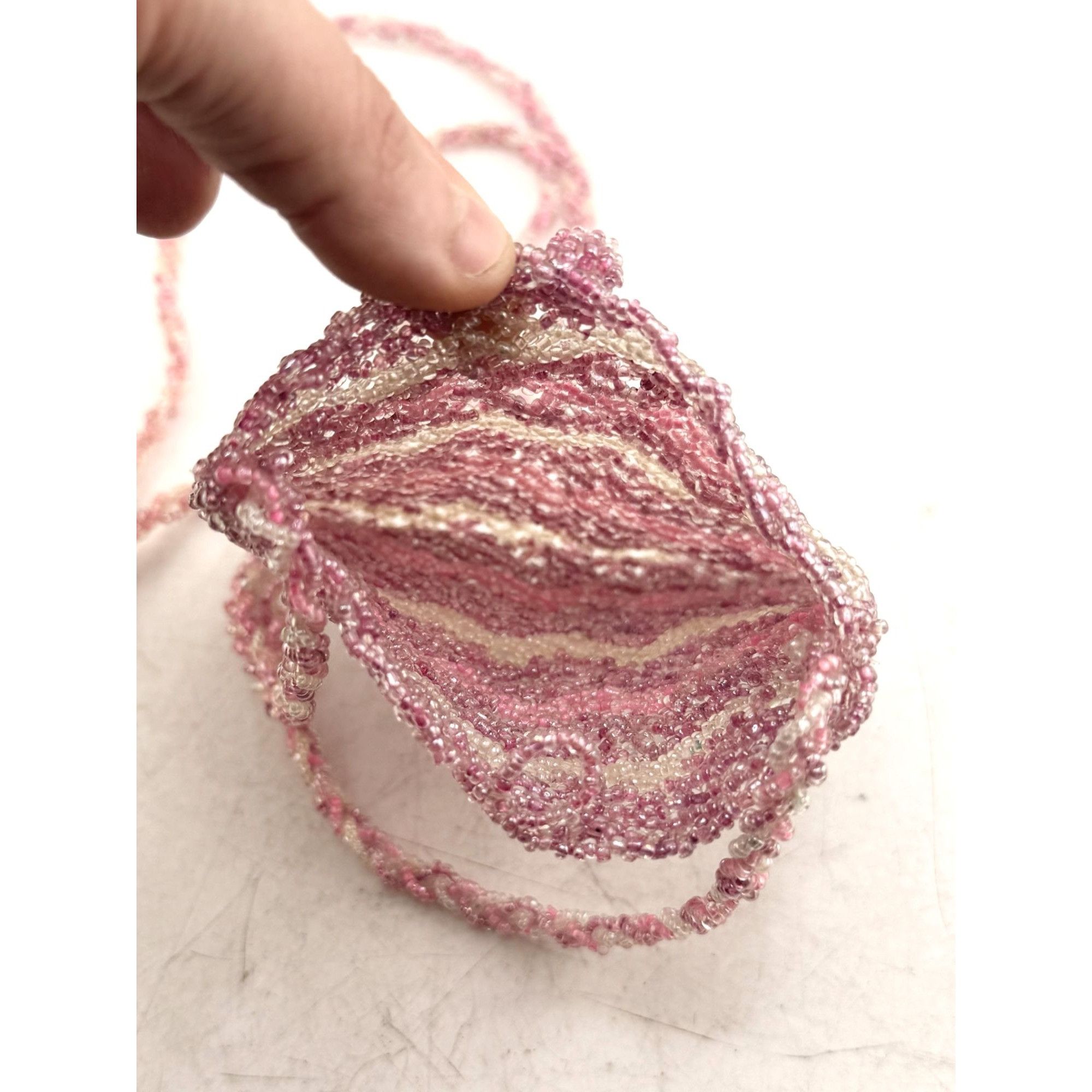 Vintage Vintage pink hand beaded small purse handbag bag Size ONE SIZE - 7 Thumbnail