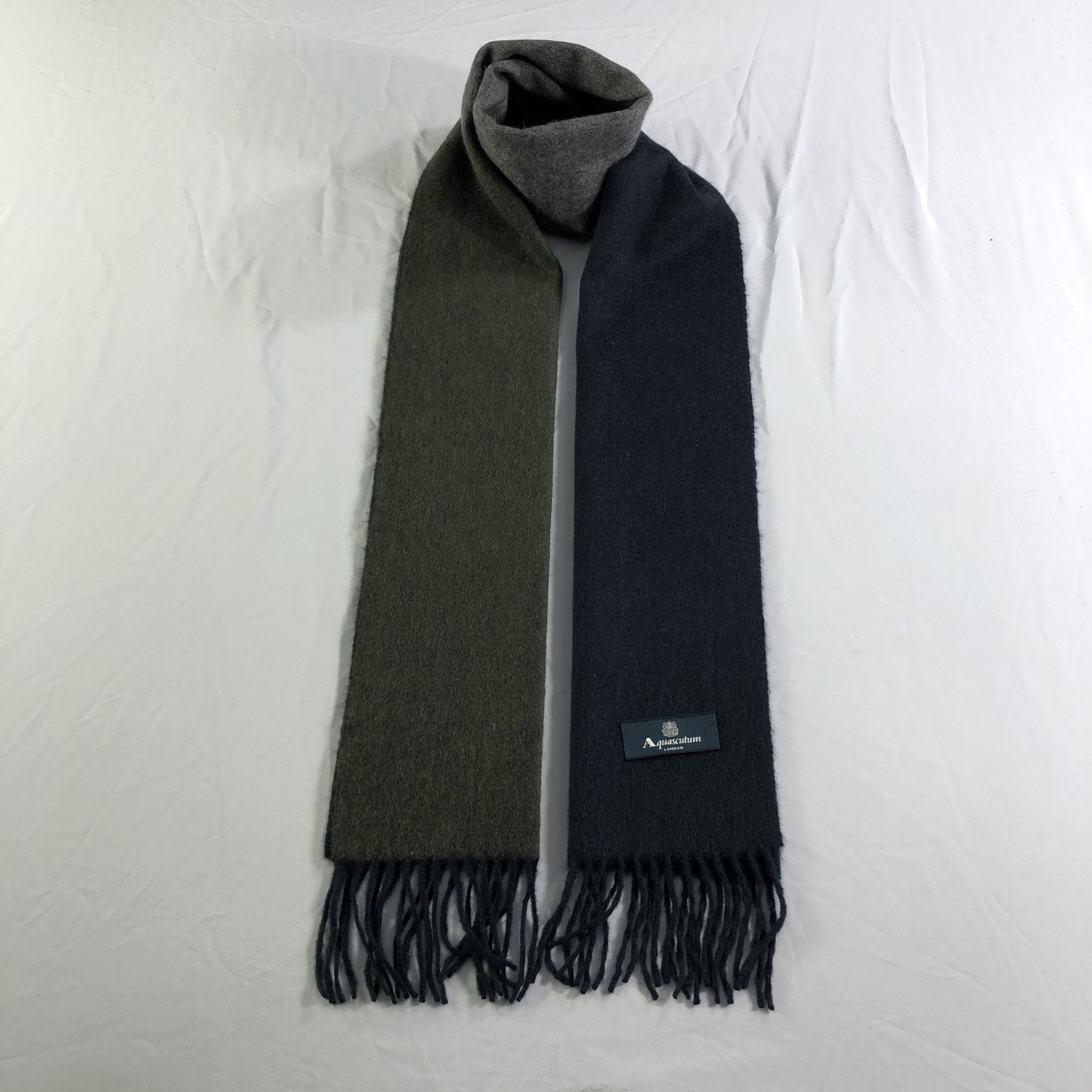 Aquascutum Cashmere Scarf Muffler Neckwear V2447