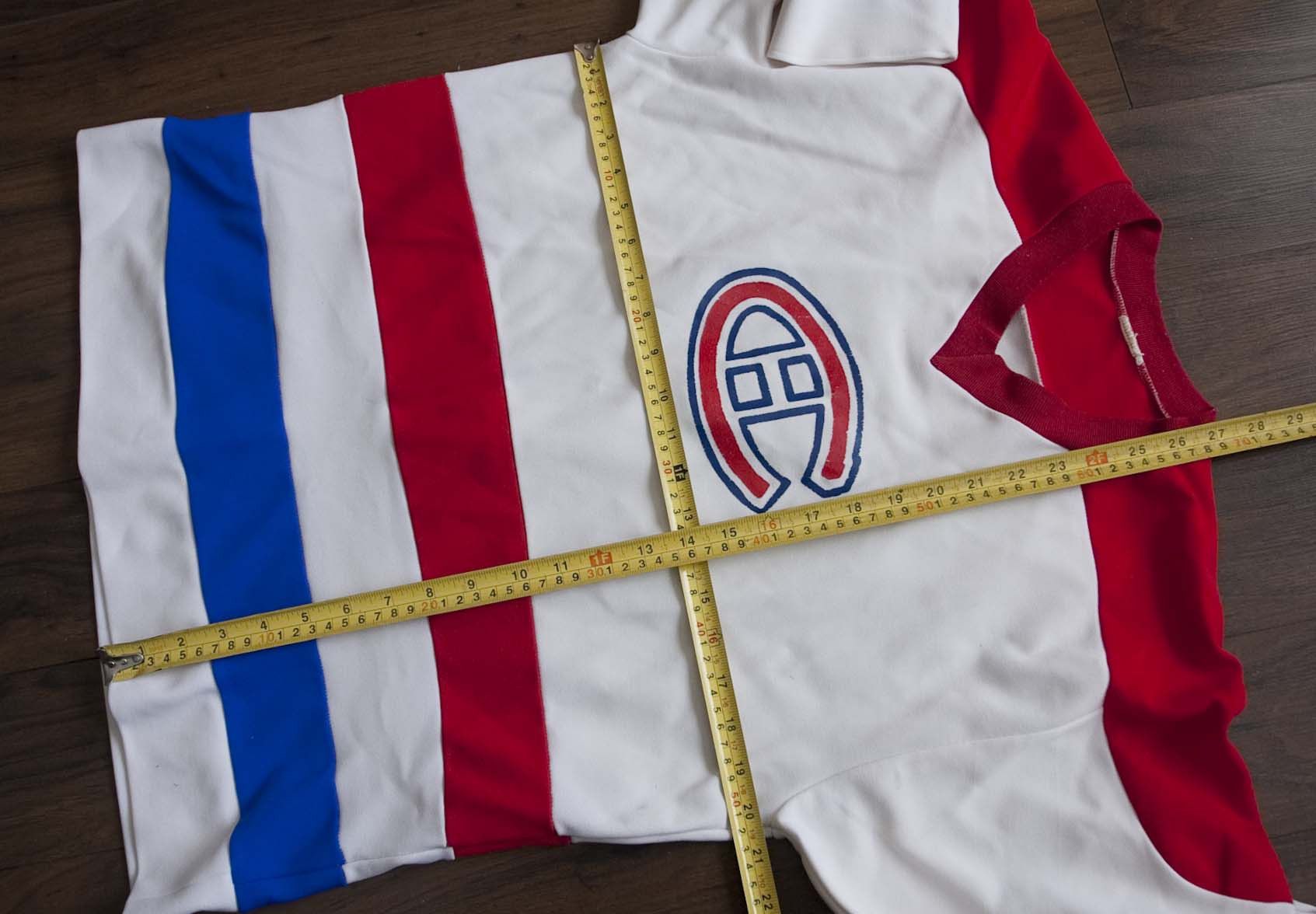 NHL Montreal Canadiens Hockey Jersey Size S/M Vintage Size US S / EU 44-46 / 1 - 5 Thumbnail